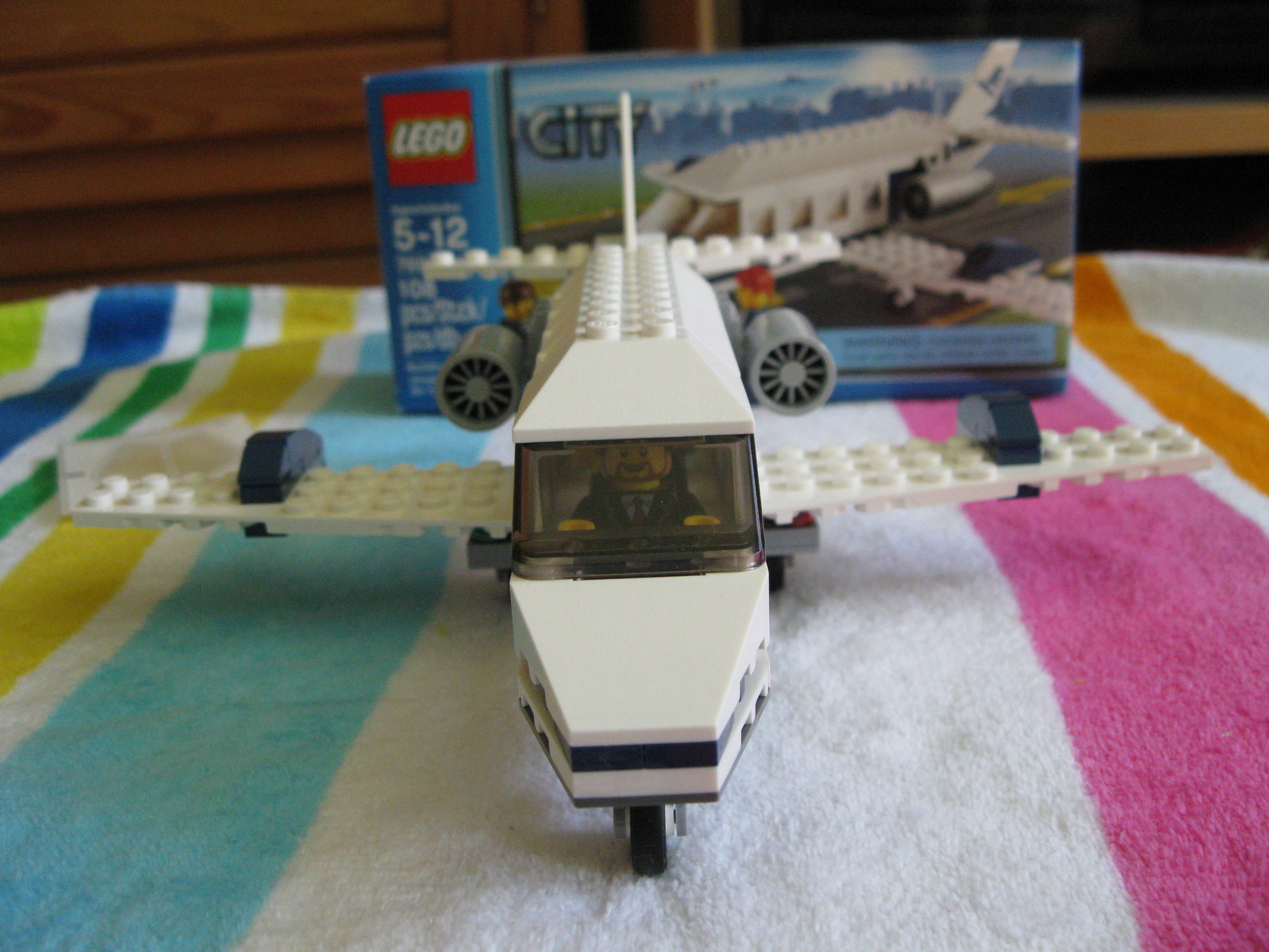 7696planefront.jpg