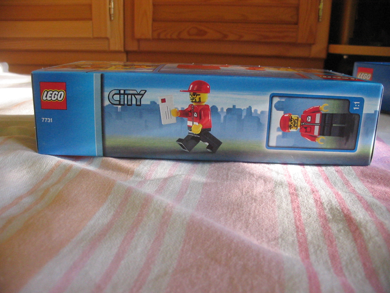 7731box4.jpg