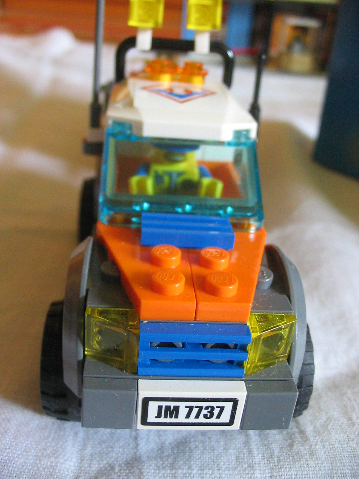 7737carfront.jpg