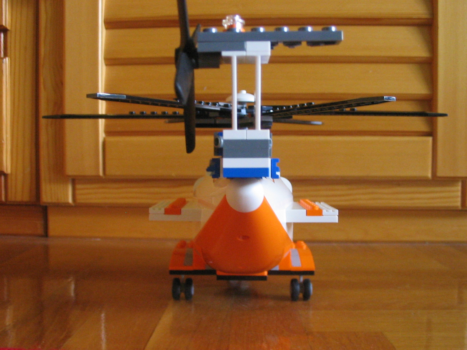 7738_helicopter_back.jpg