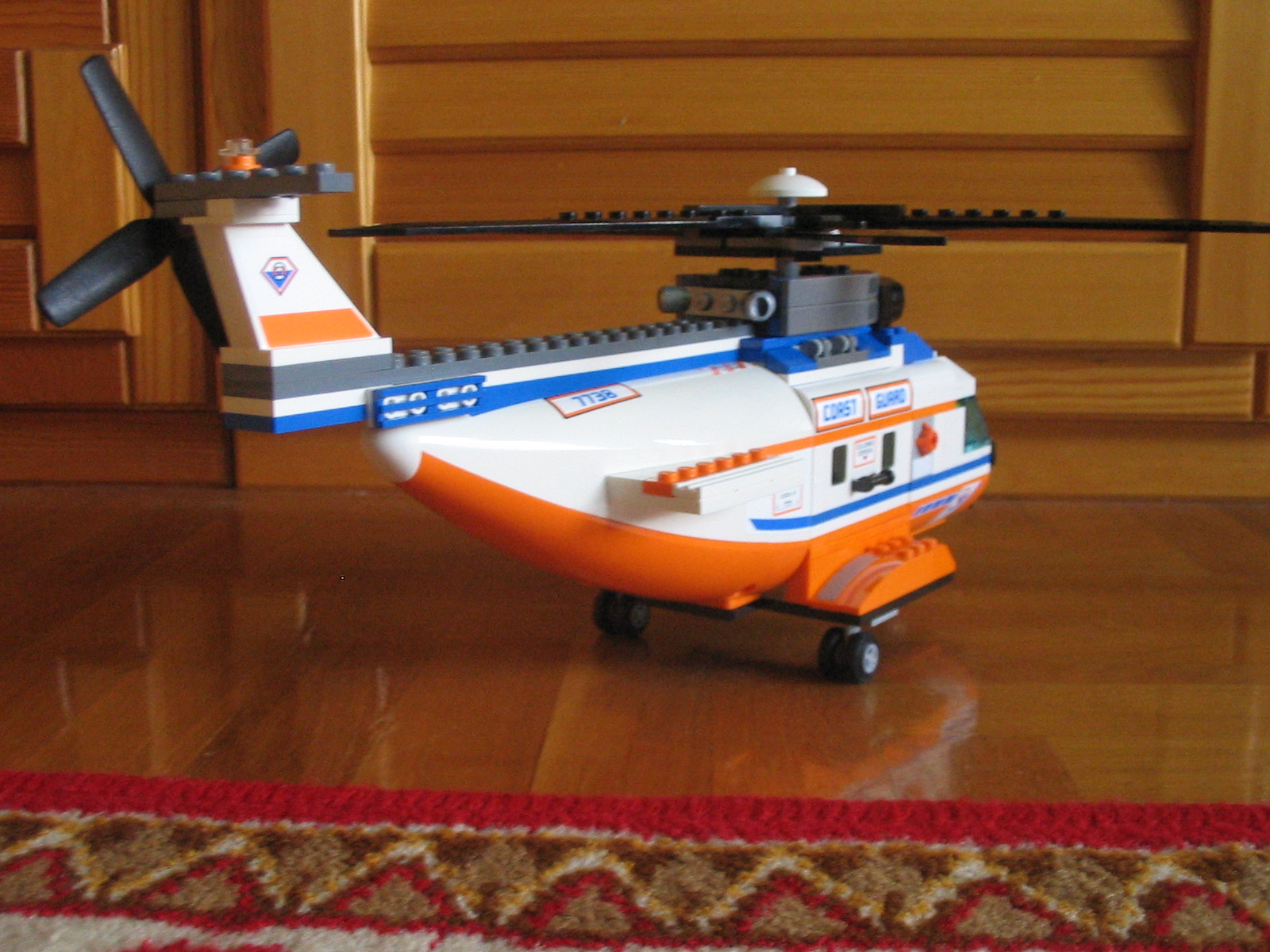 7738_helicopter_backside2.jpg