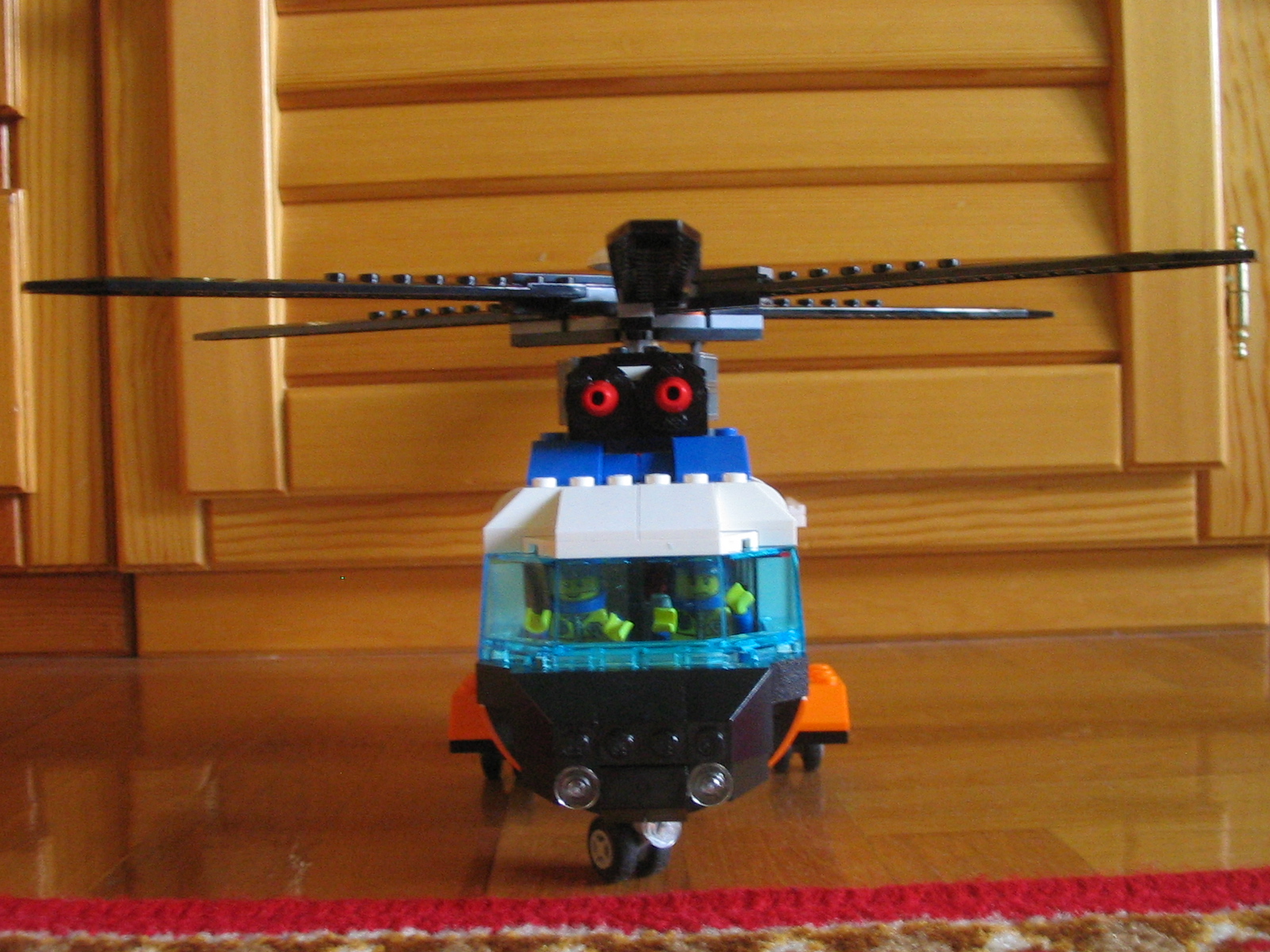 7738_helicopter_front2.jpg