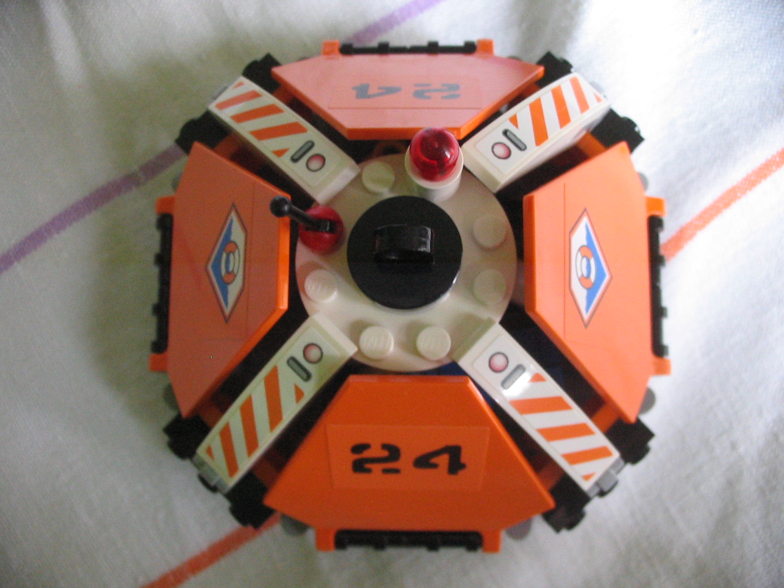 7738_life_raft_top2.jpg