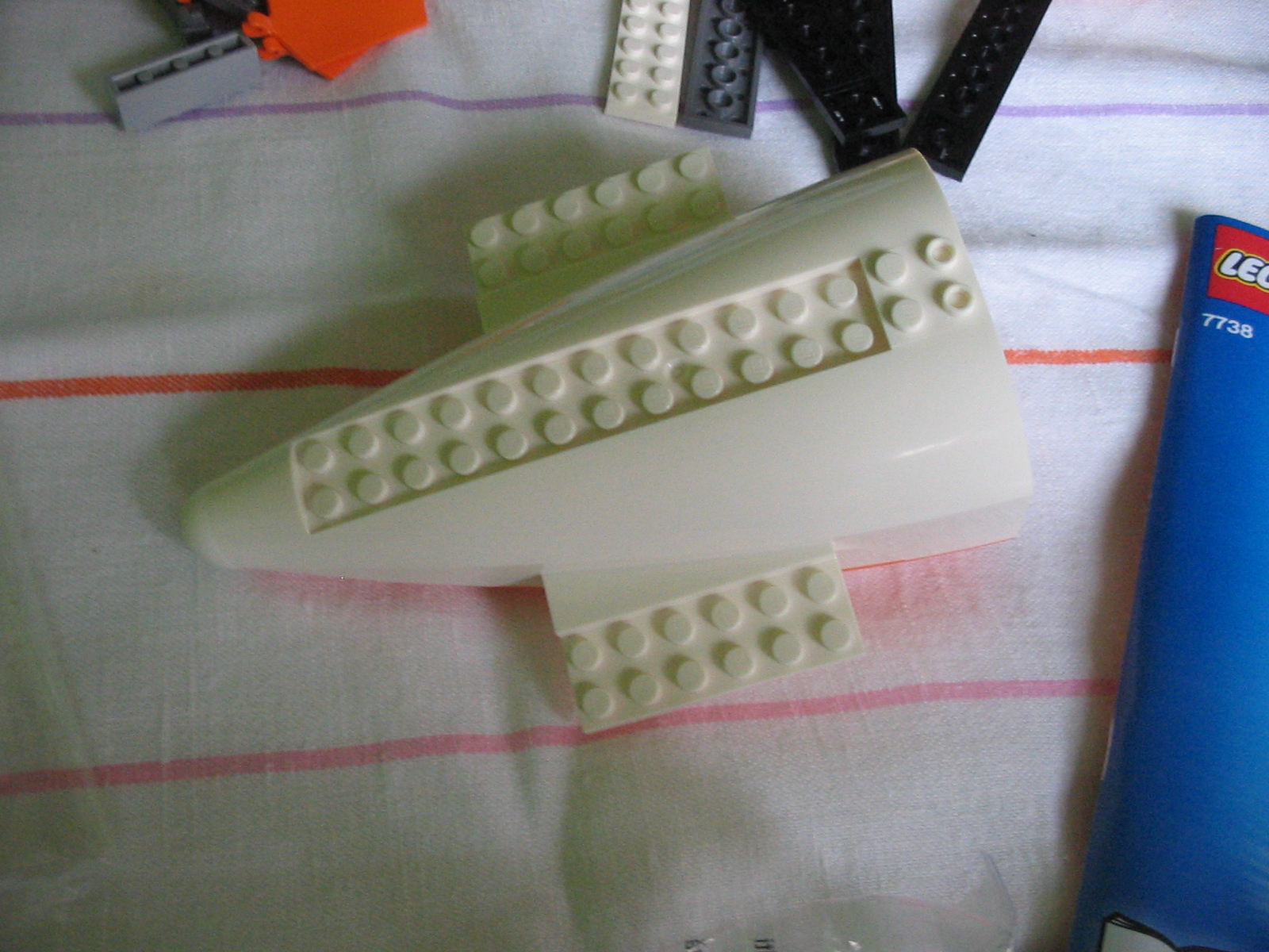 7738d.jpg
