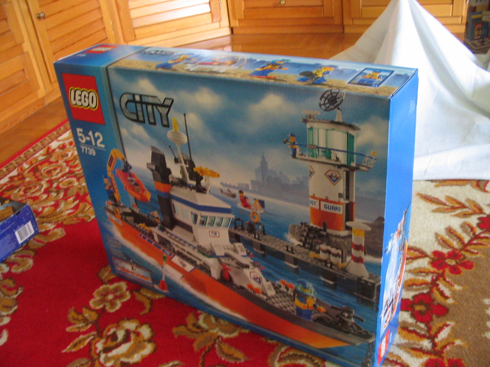 7739box2.jpg