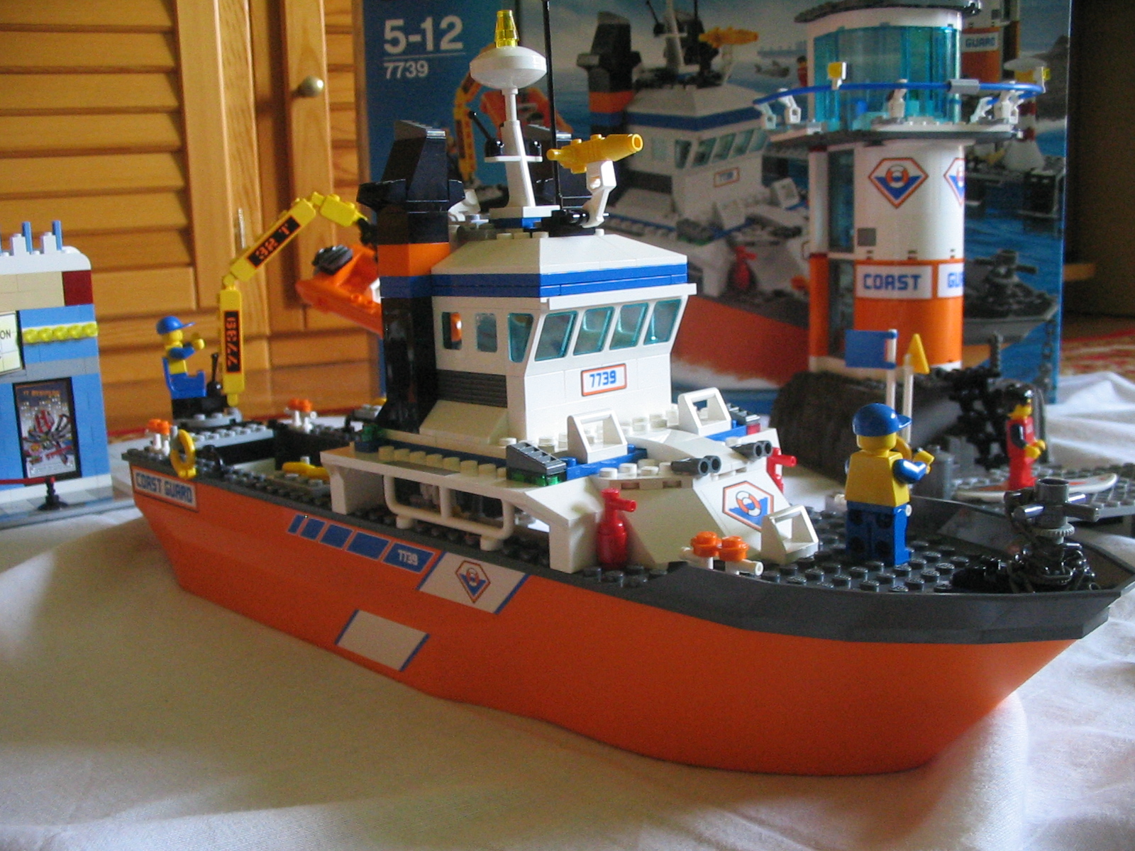 7739shipside2.jpg