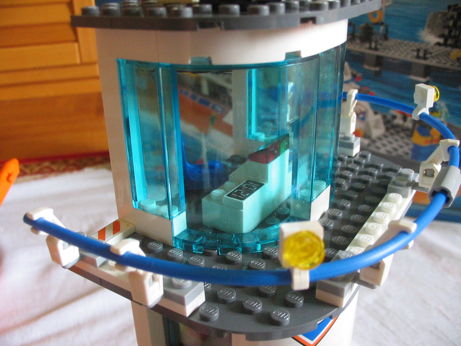 7739towerclose.jpg