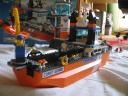 7739shipside3.jpg