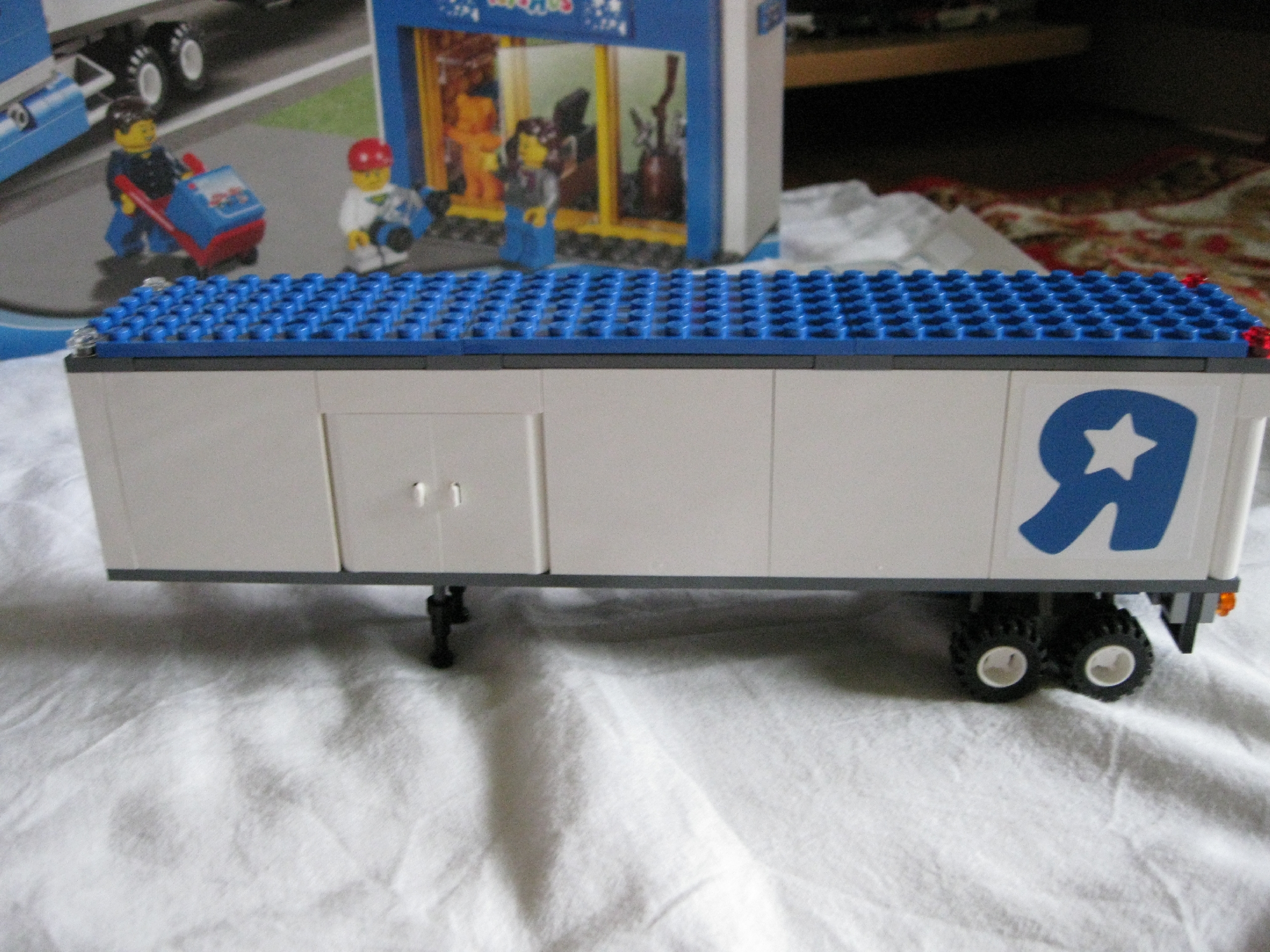 7848trailerleft.jpg