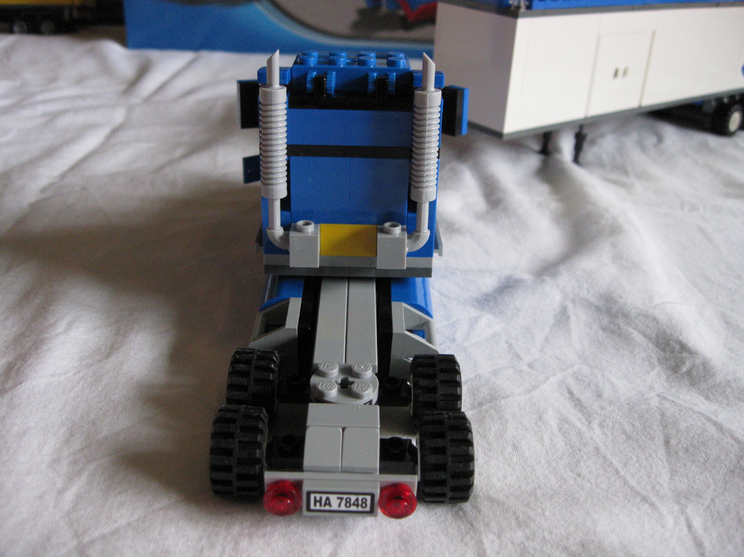 7848truckback.jpg