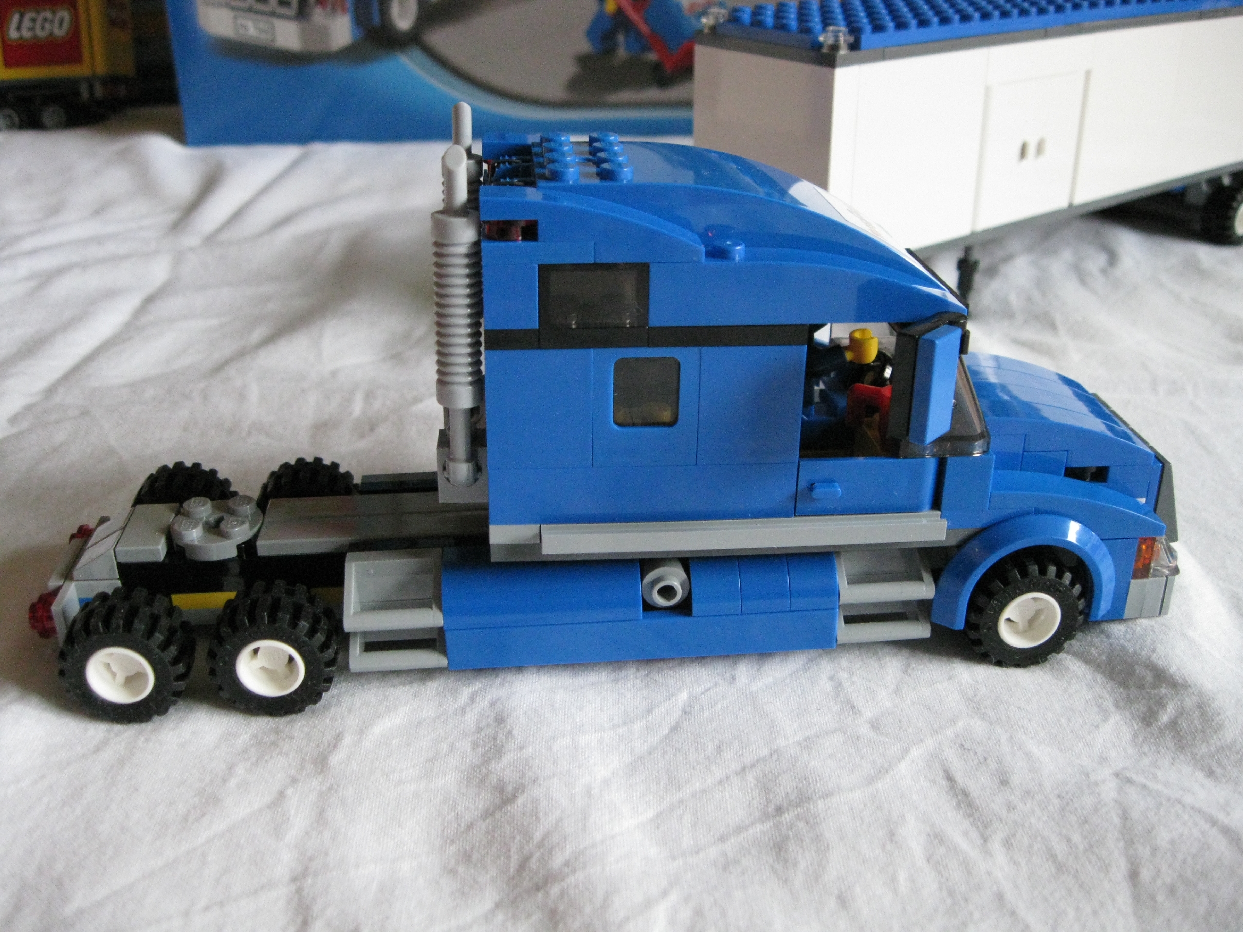 7848truckright.jpg