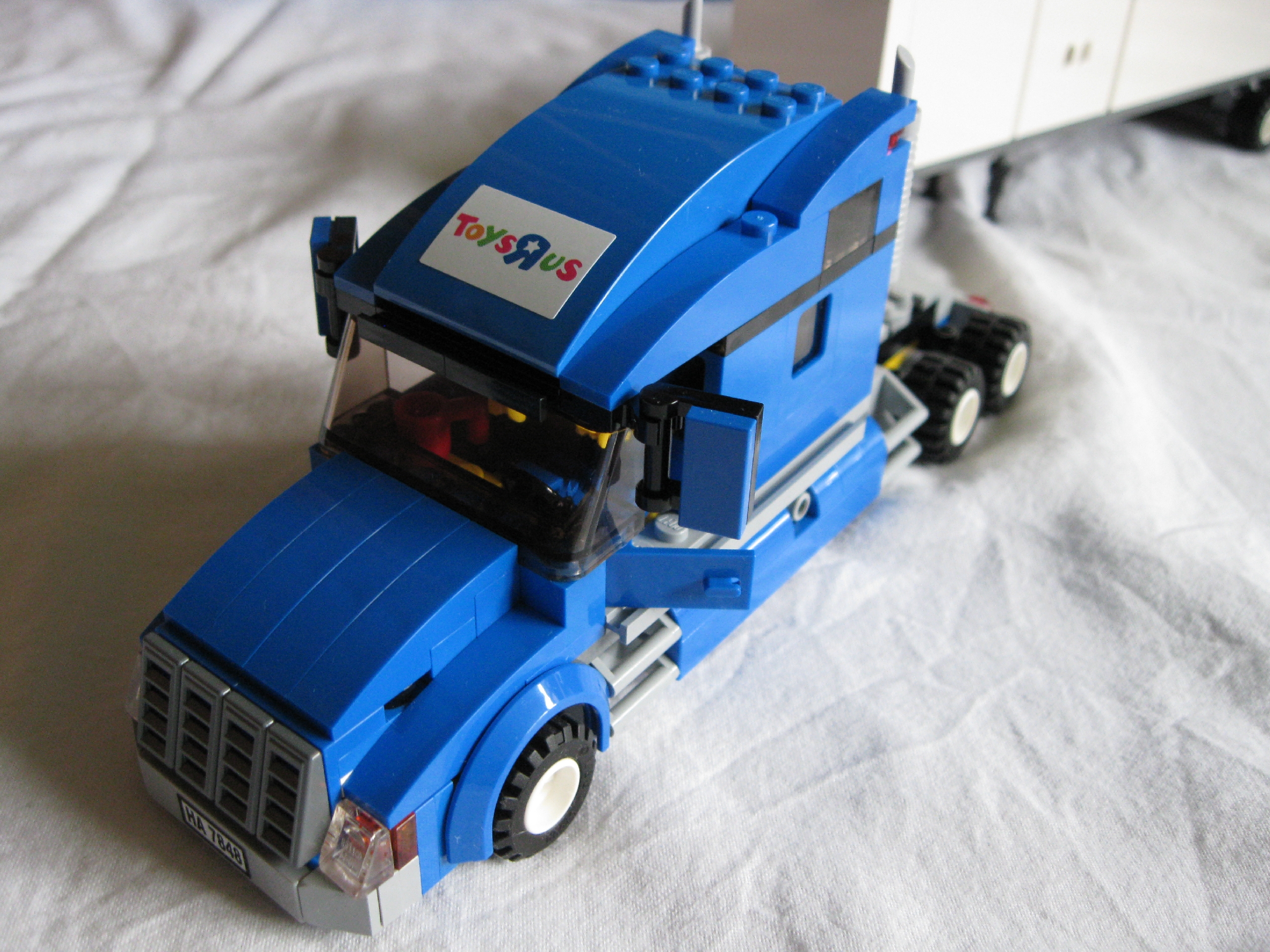 7848truckside.jpg