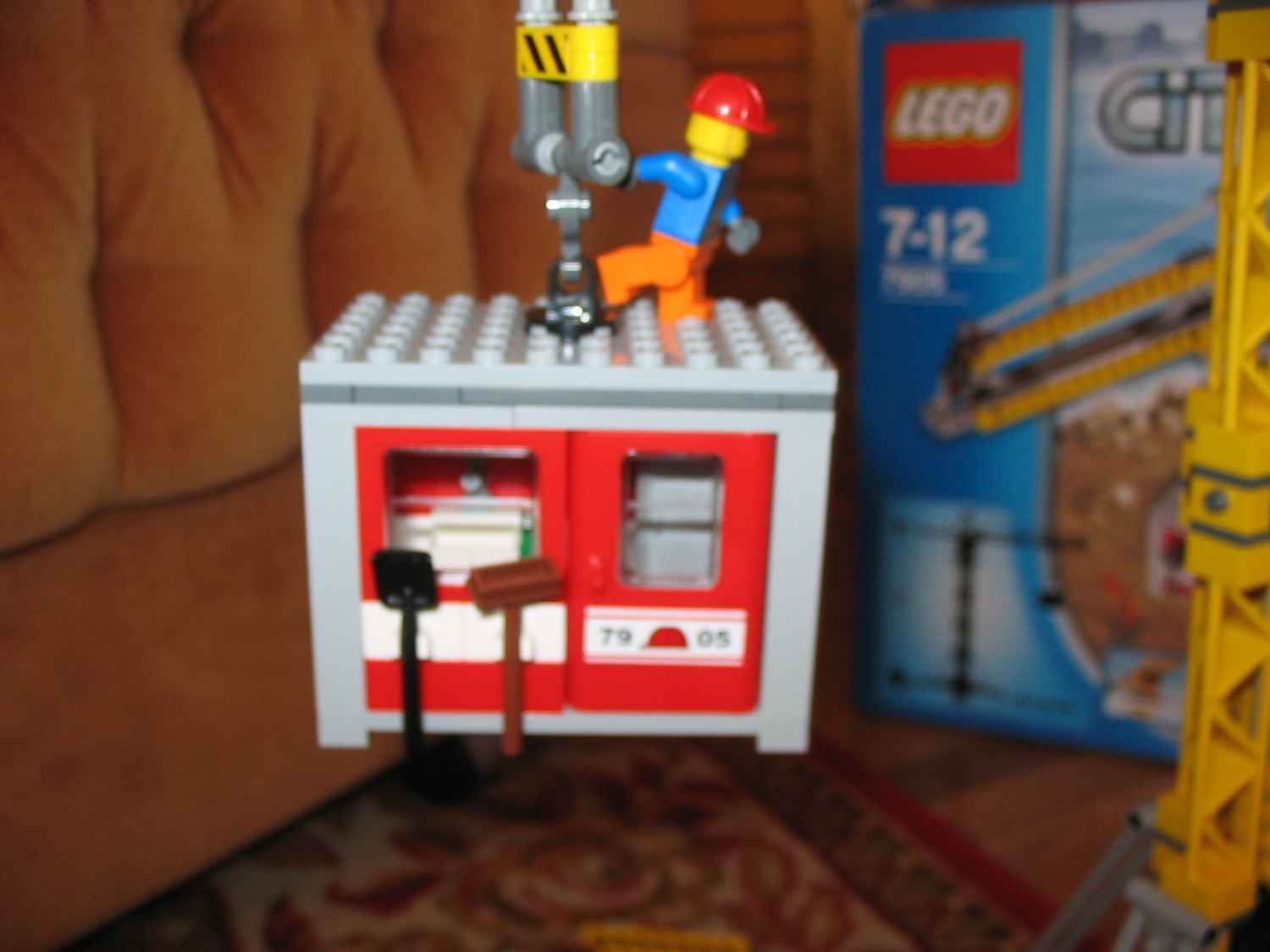 7905container.jpg