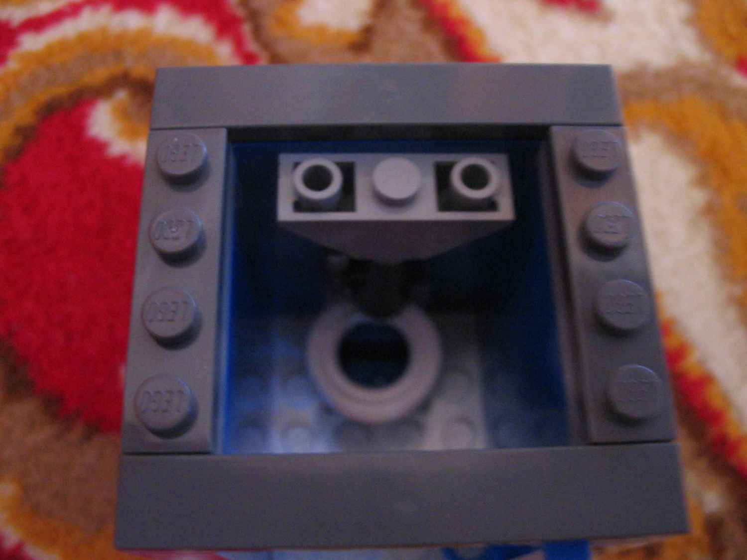 7905toilet2.jpg