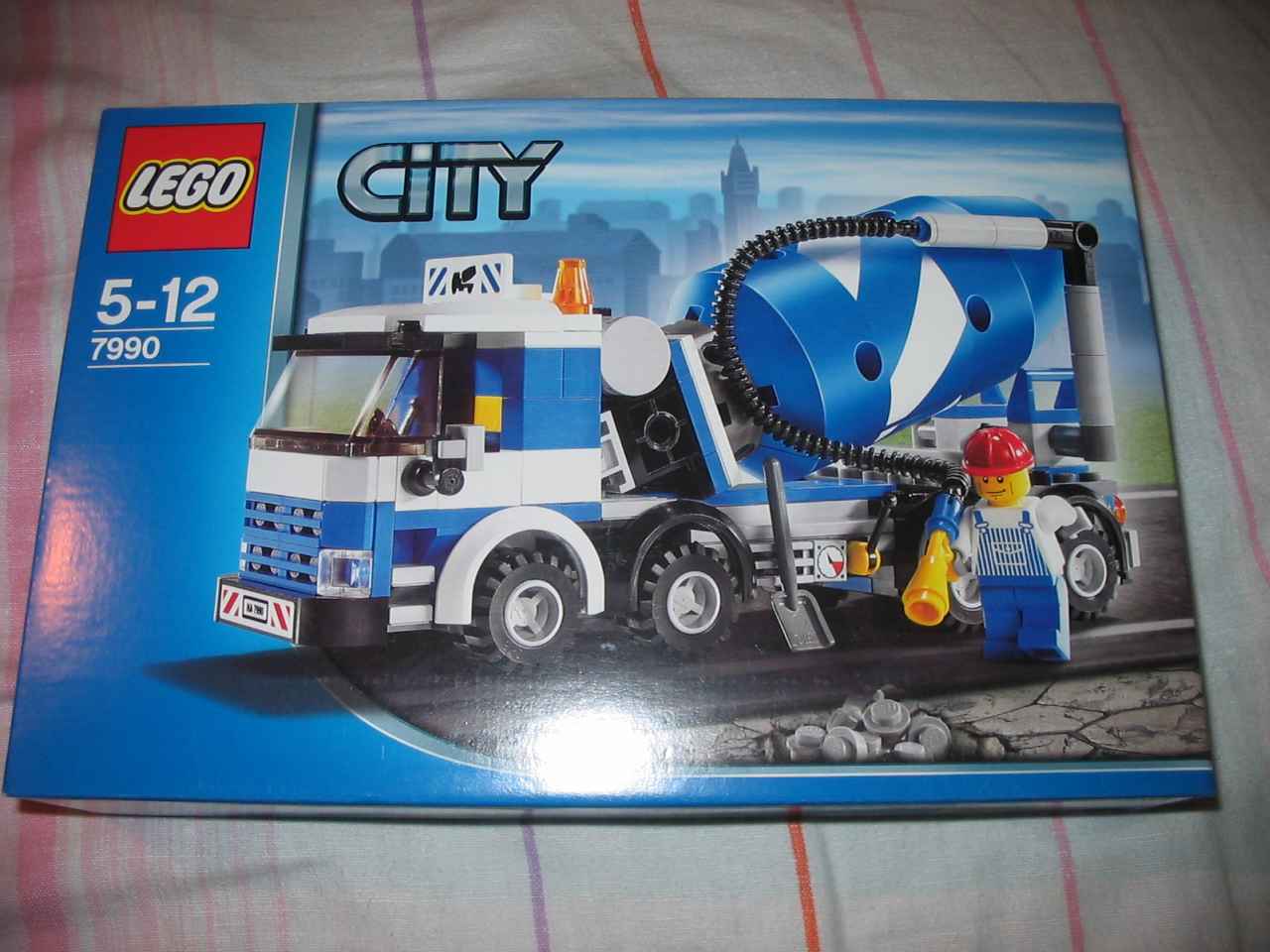 7990box.jpg