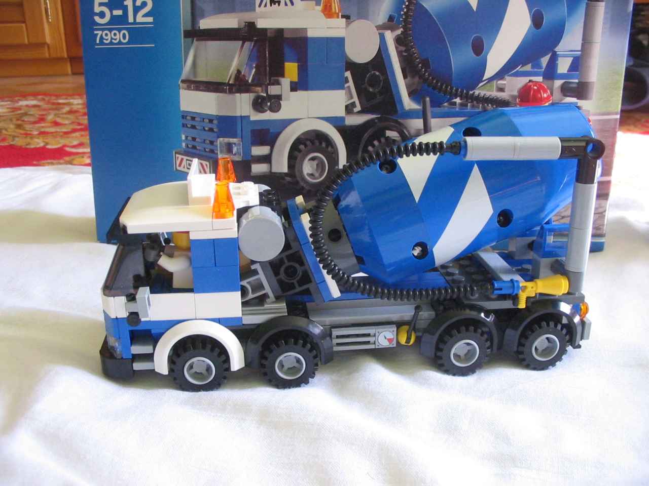 7990left.jpg