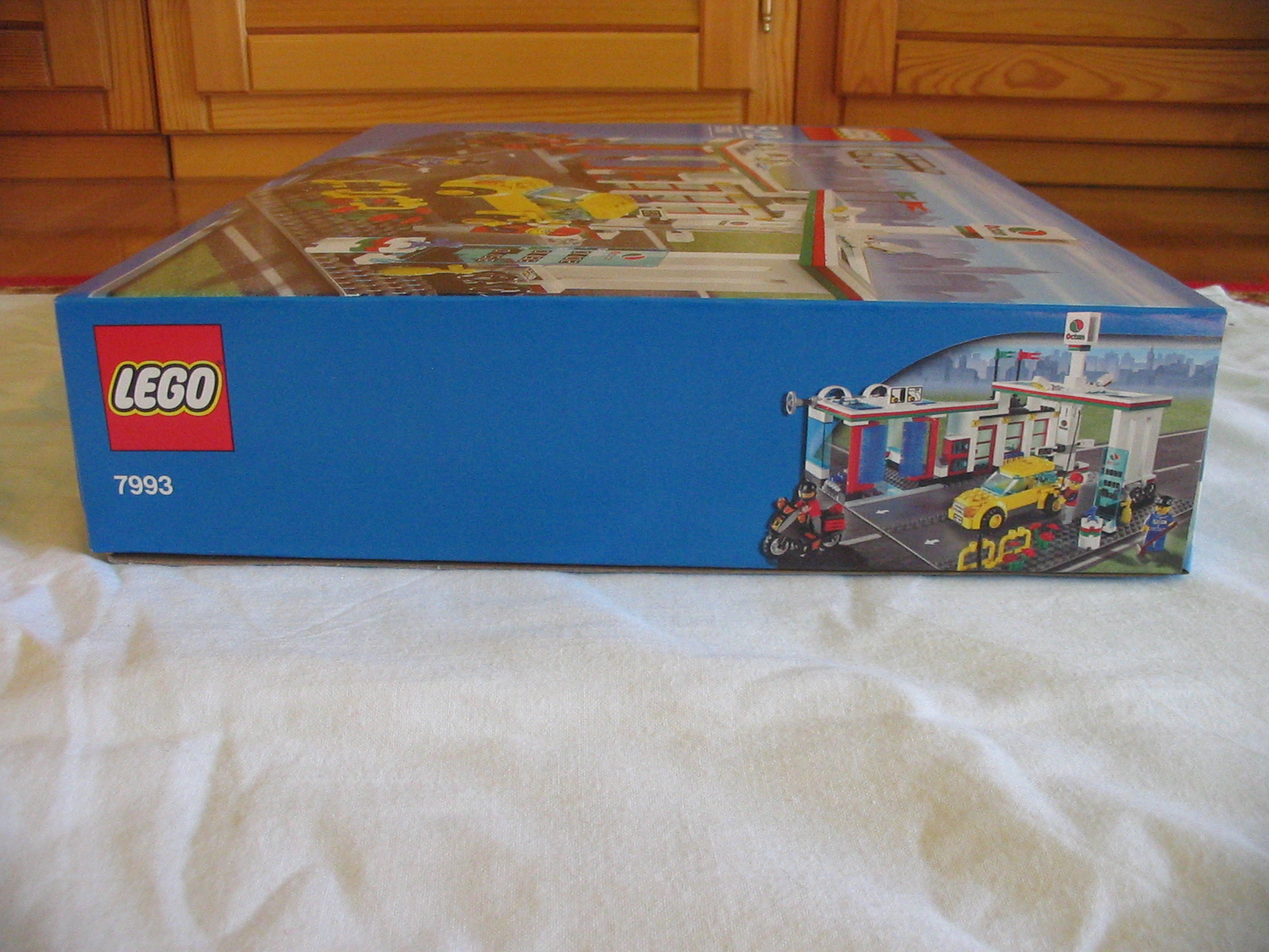 7993box2.jpg