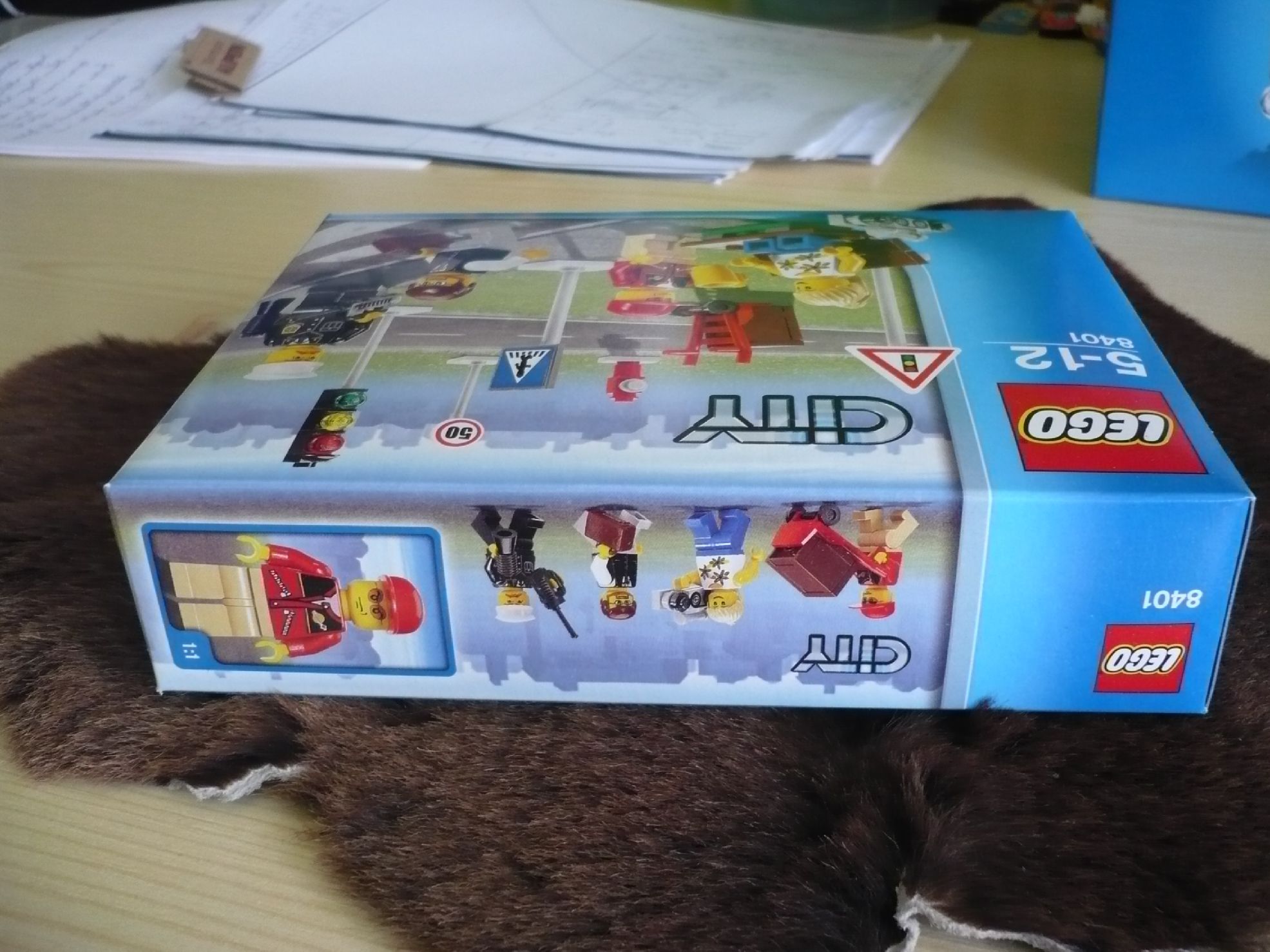 8401box8.jpg