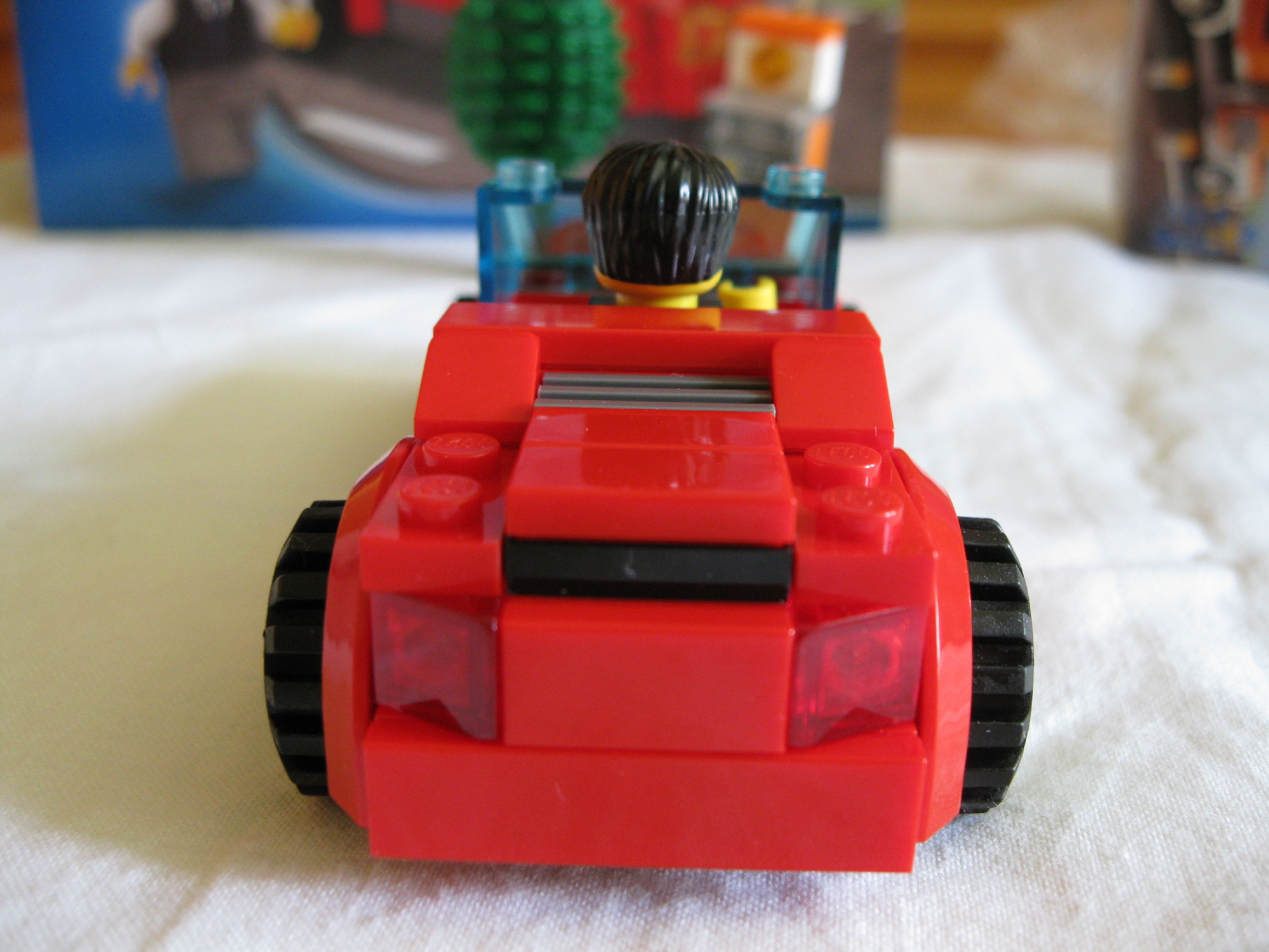 8402back.jpg