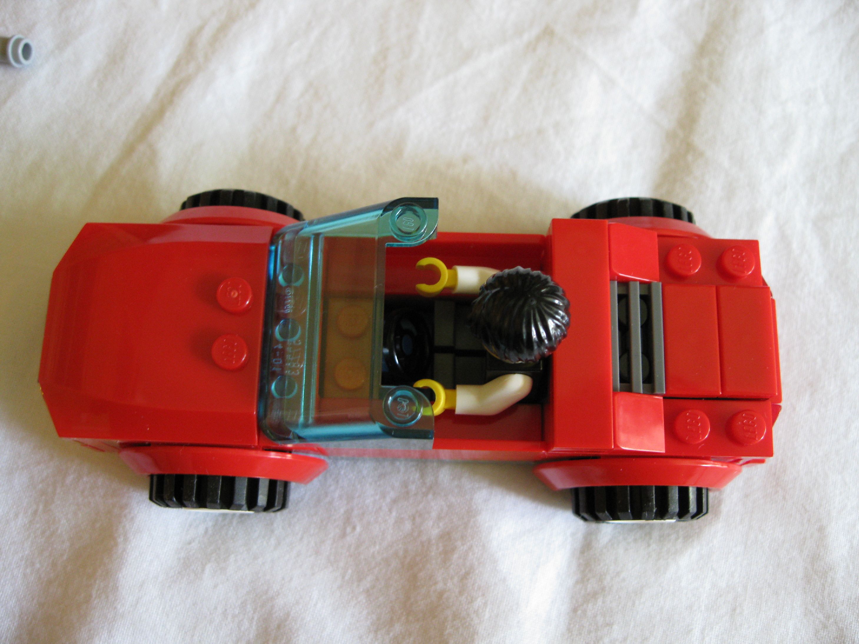 8402top.jpg