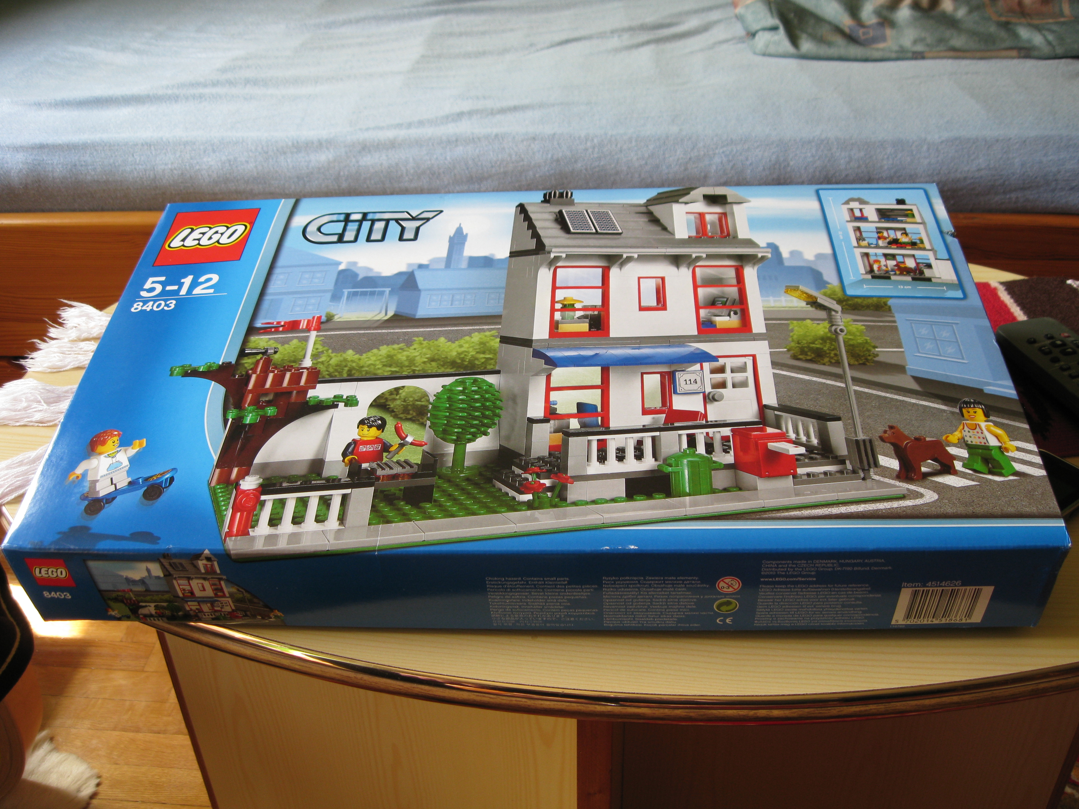 8403box6.jpg