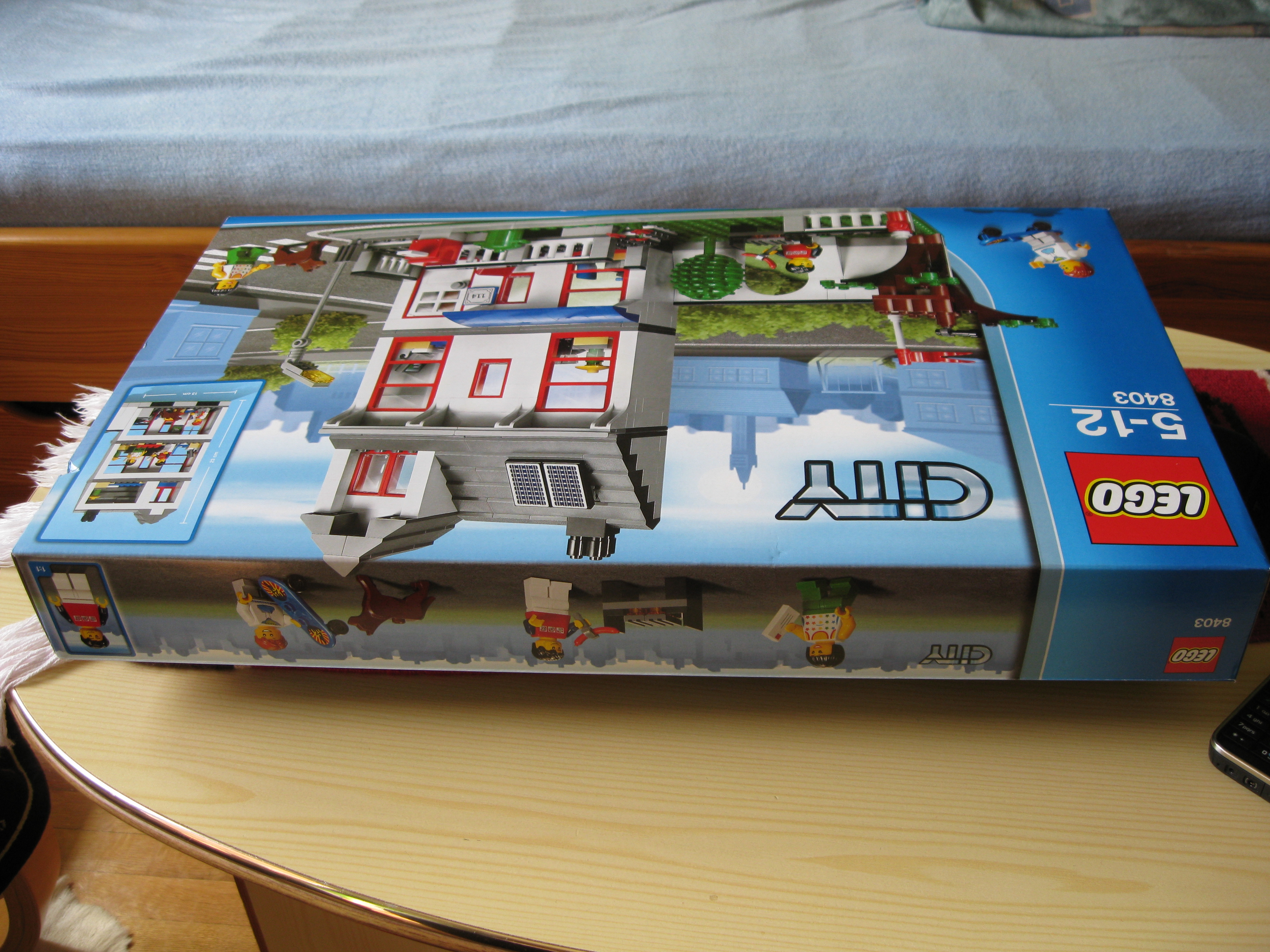 8403box8.jpg
