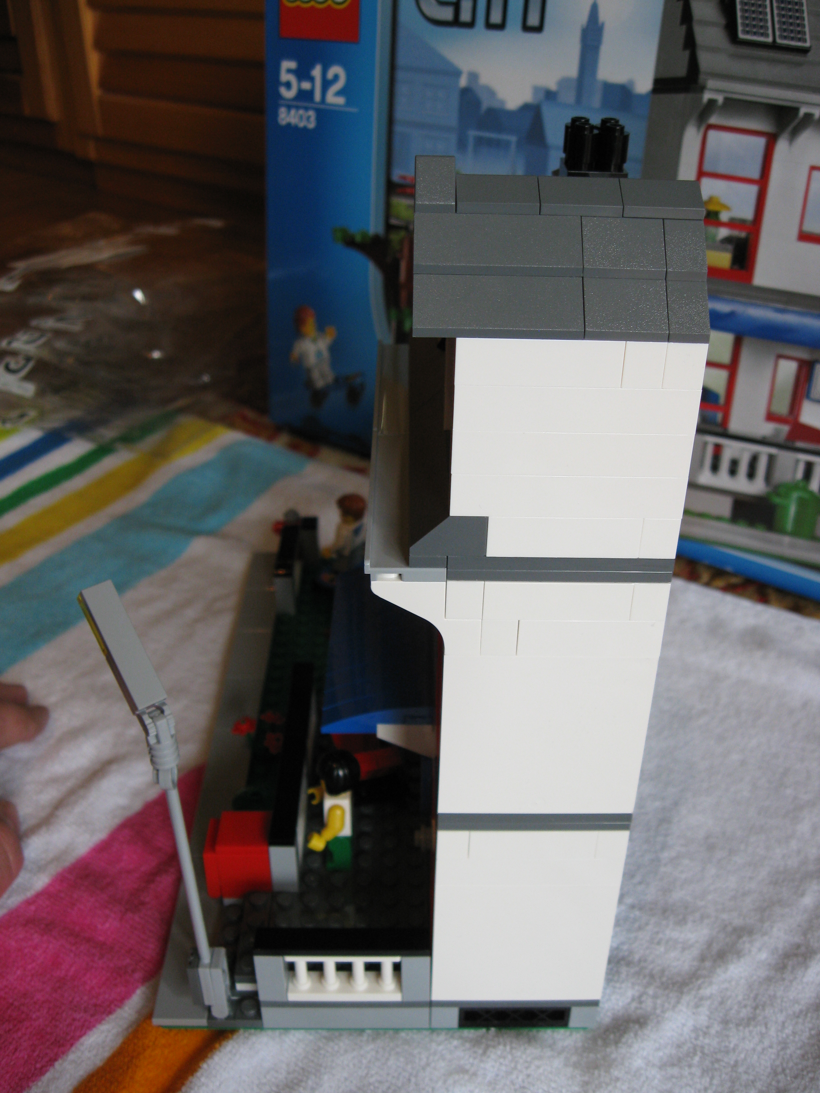8403left.jpg