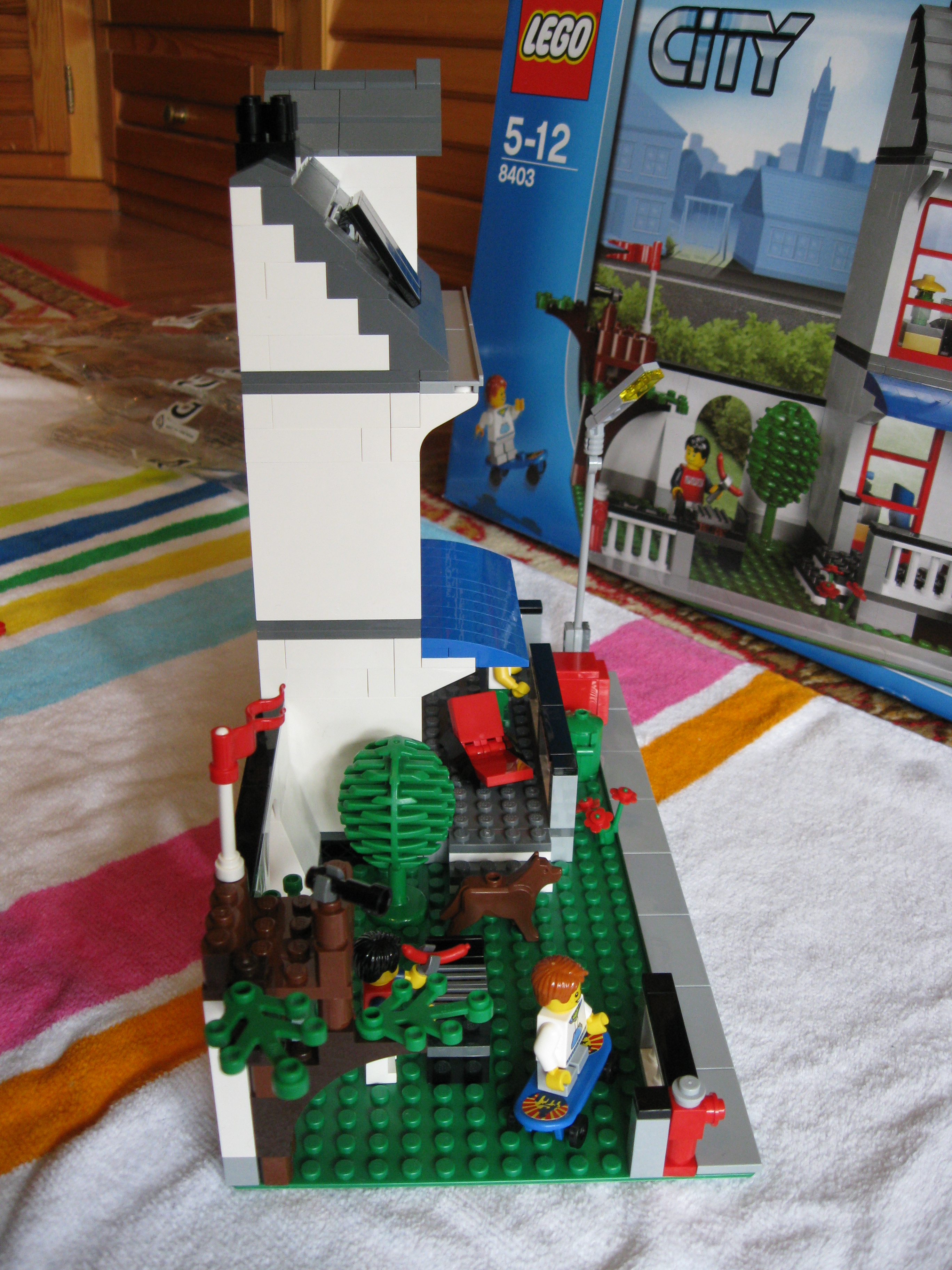 8403right.jpg