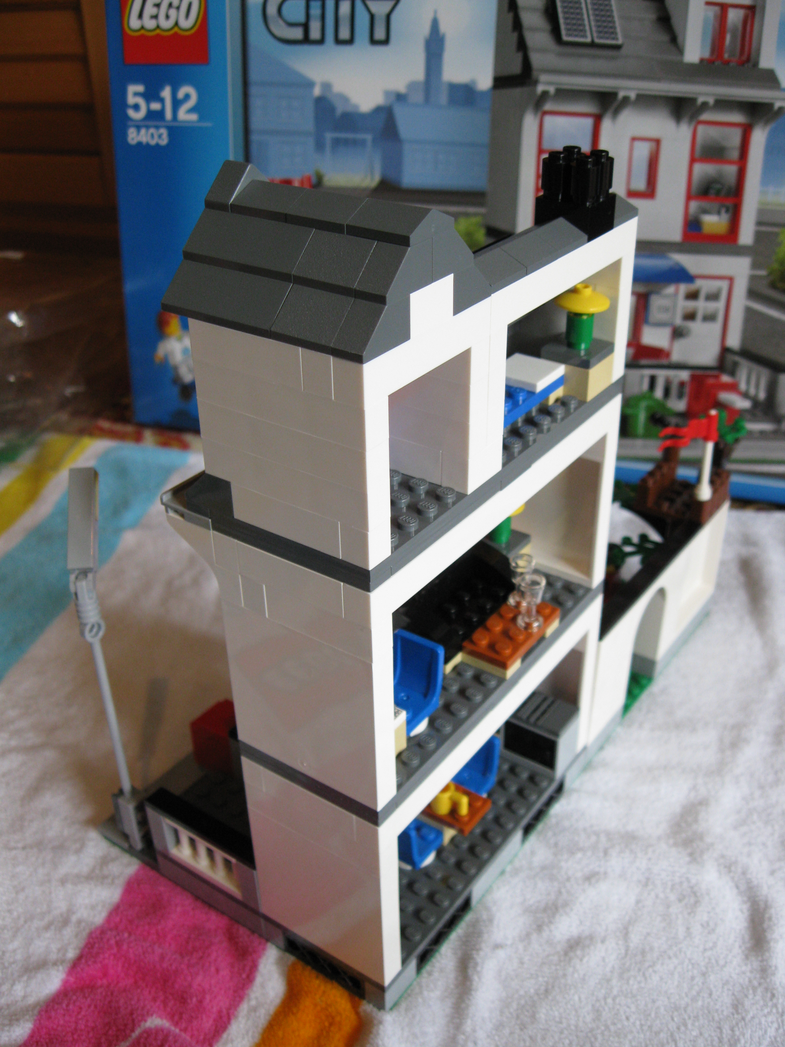 8403side4.jpg