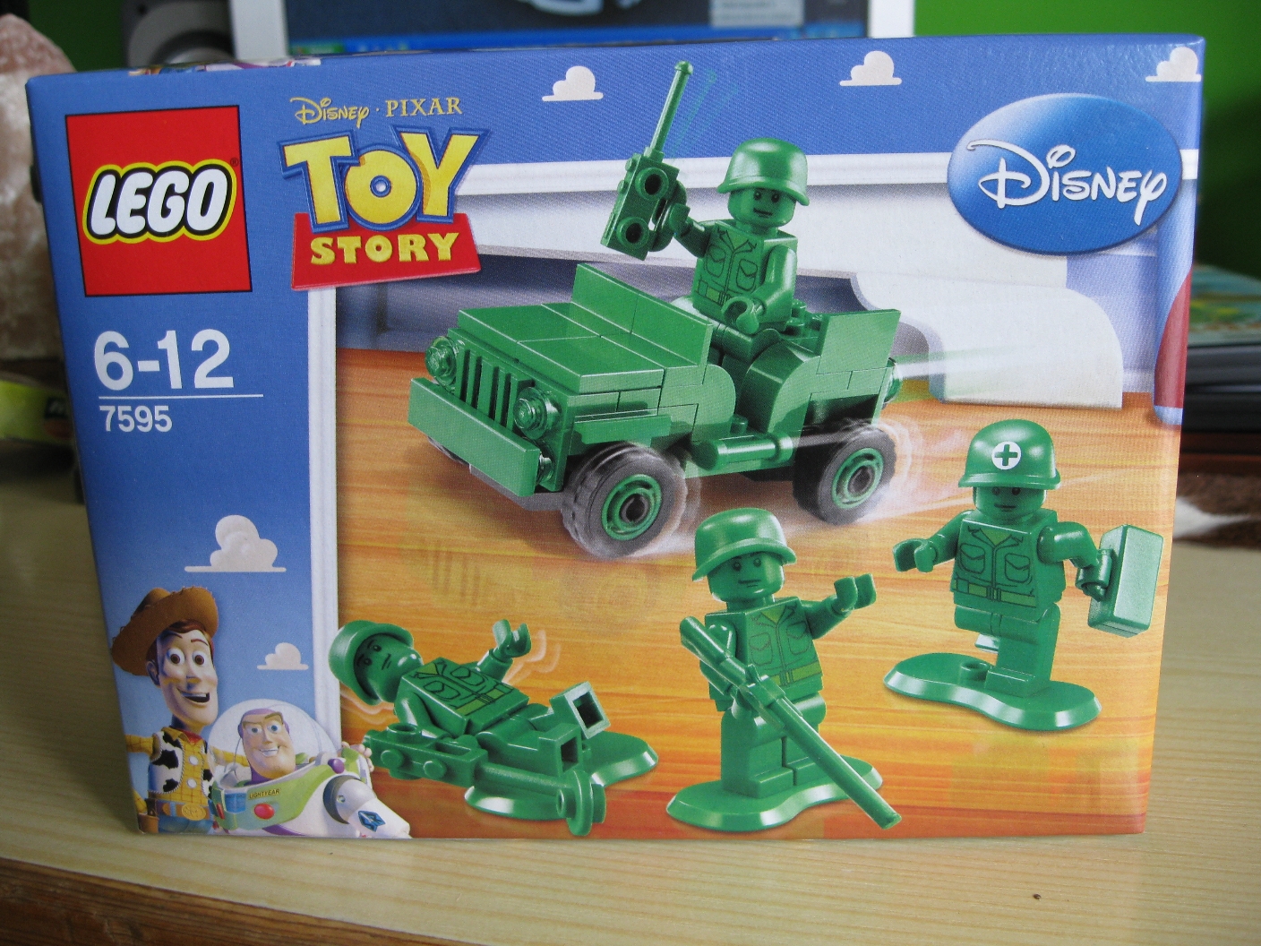 7595box.jpg