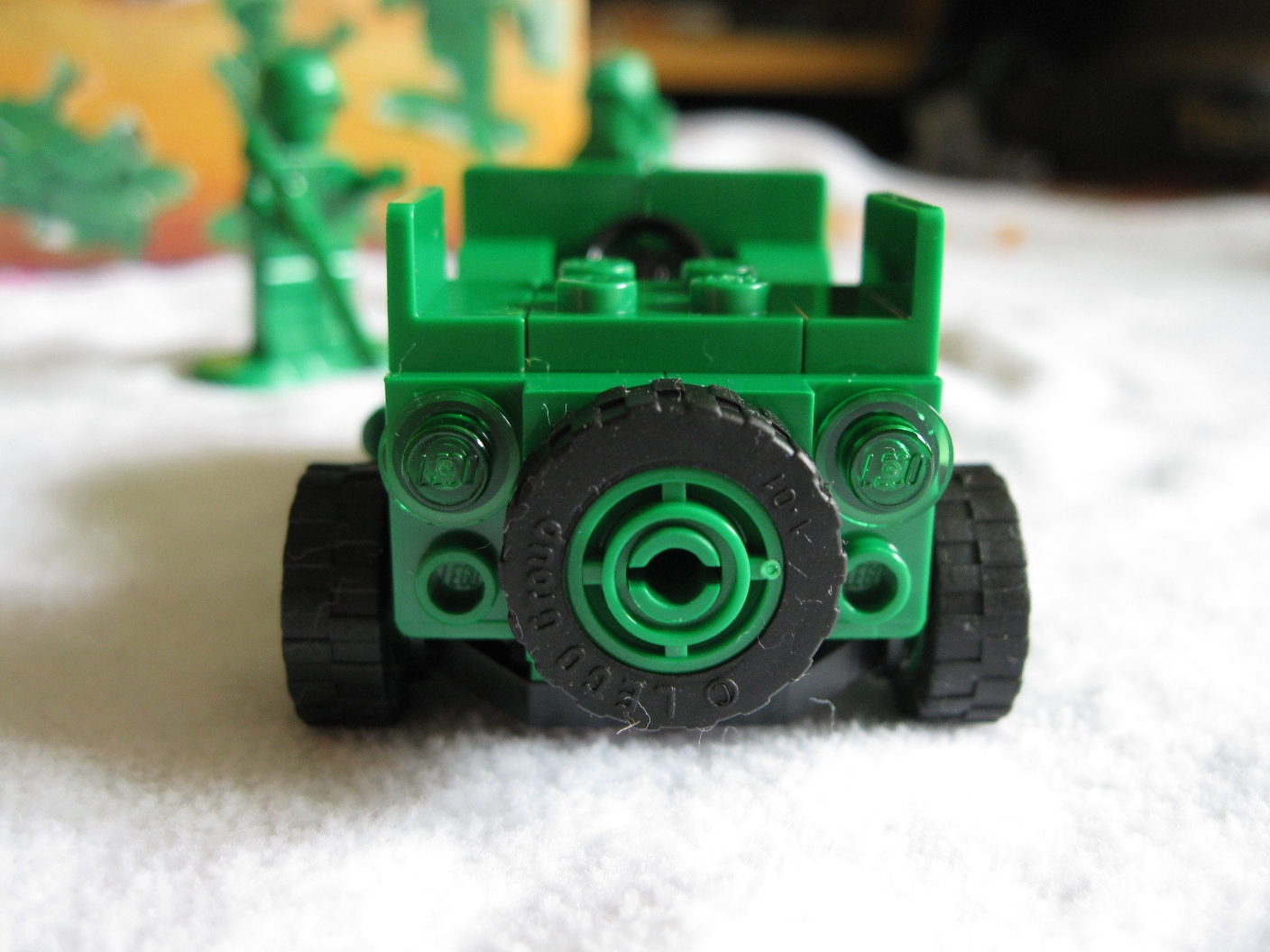 7595jeepback.jpg