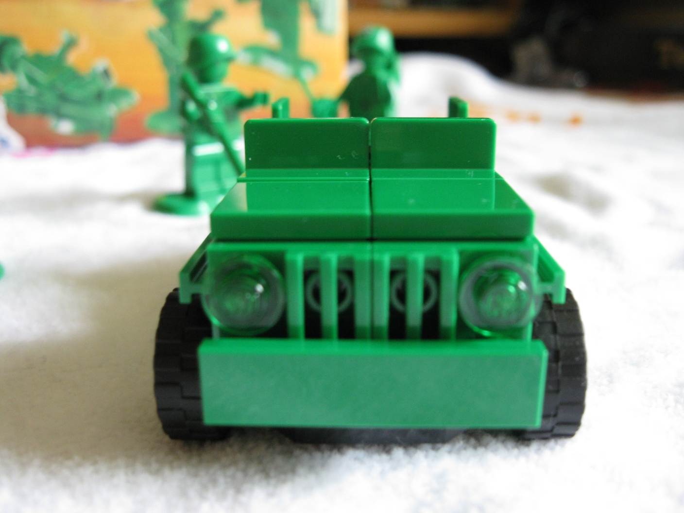 7595jeepfront.jpg