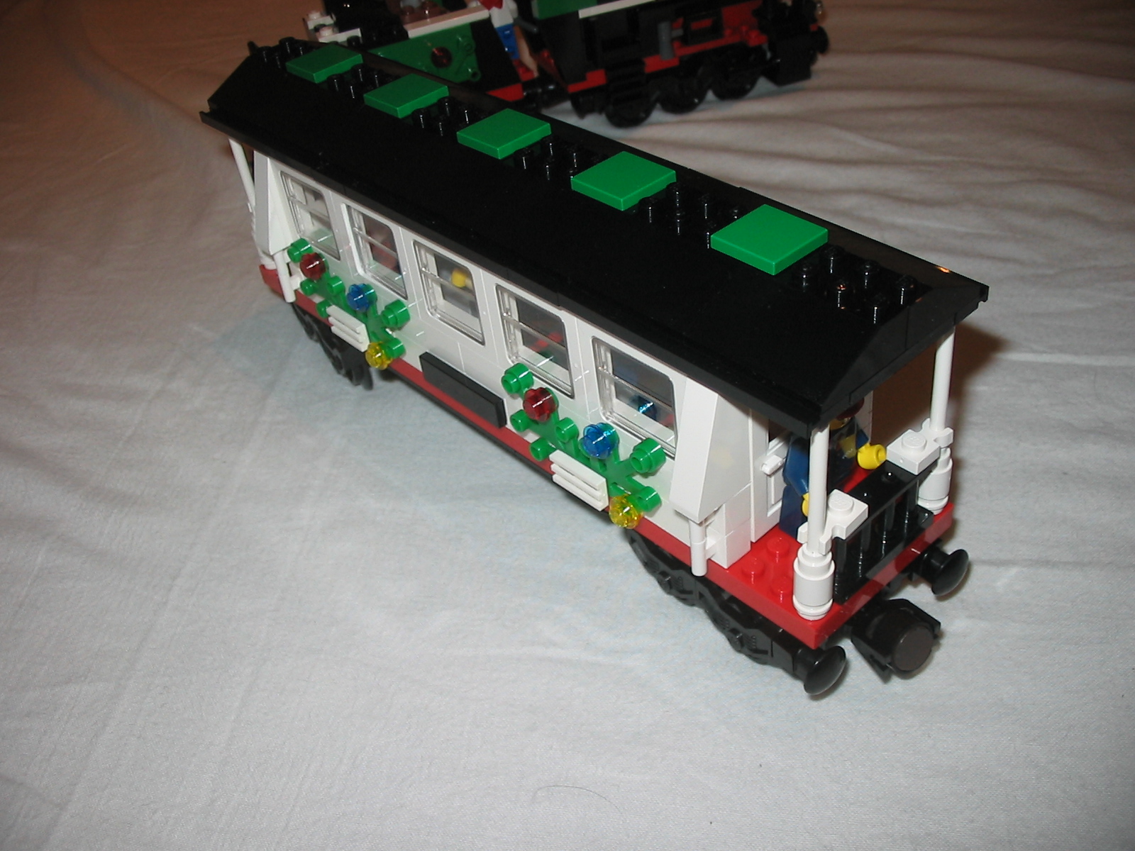 10173wagonbackside.jpg