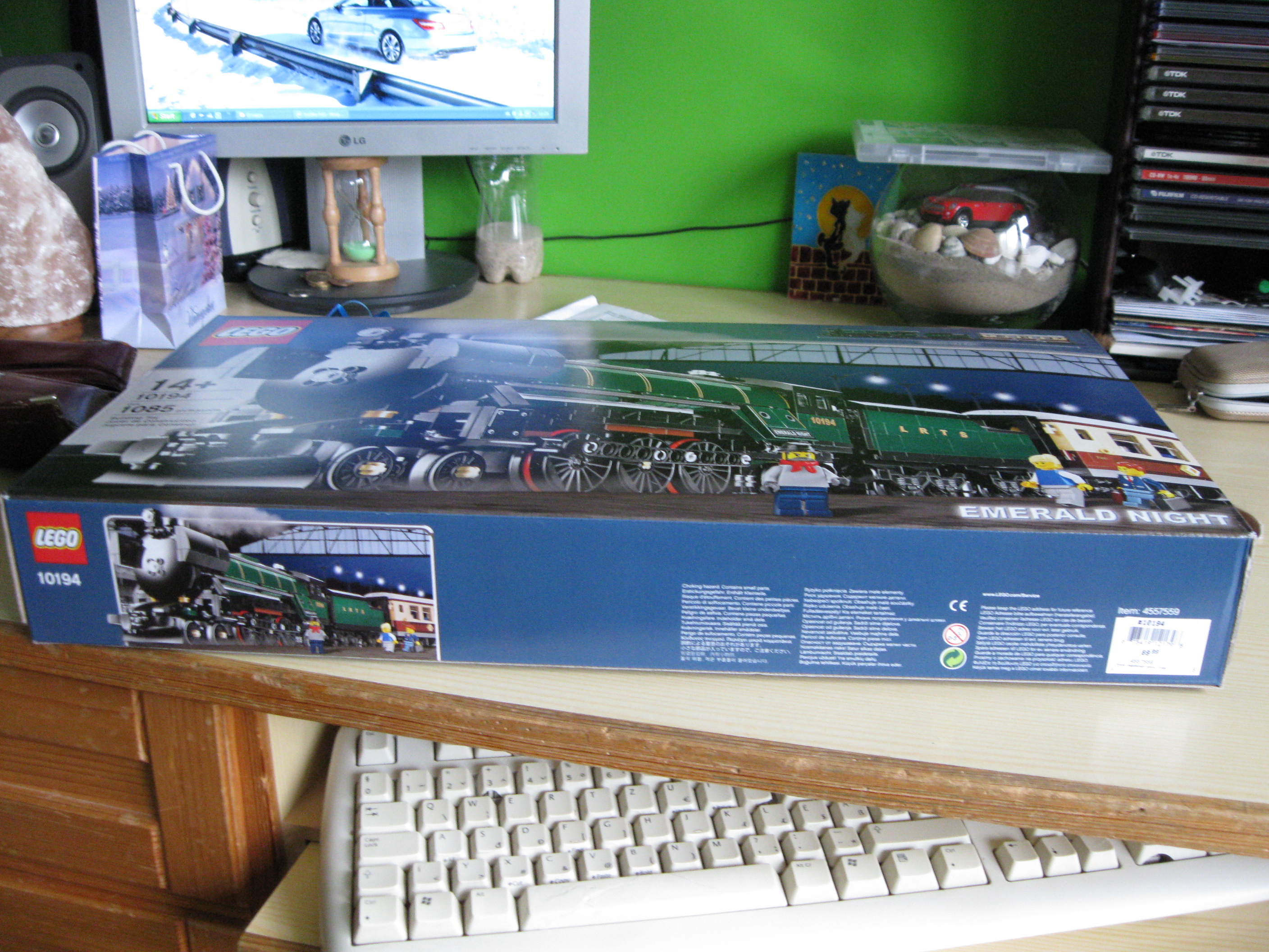 10194box7.jpg