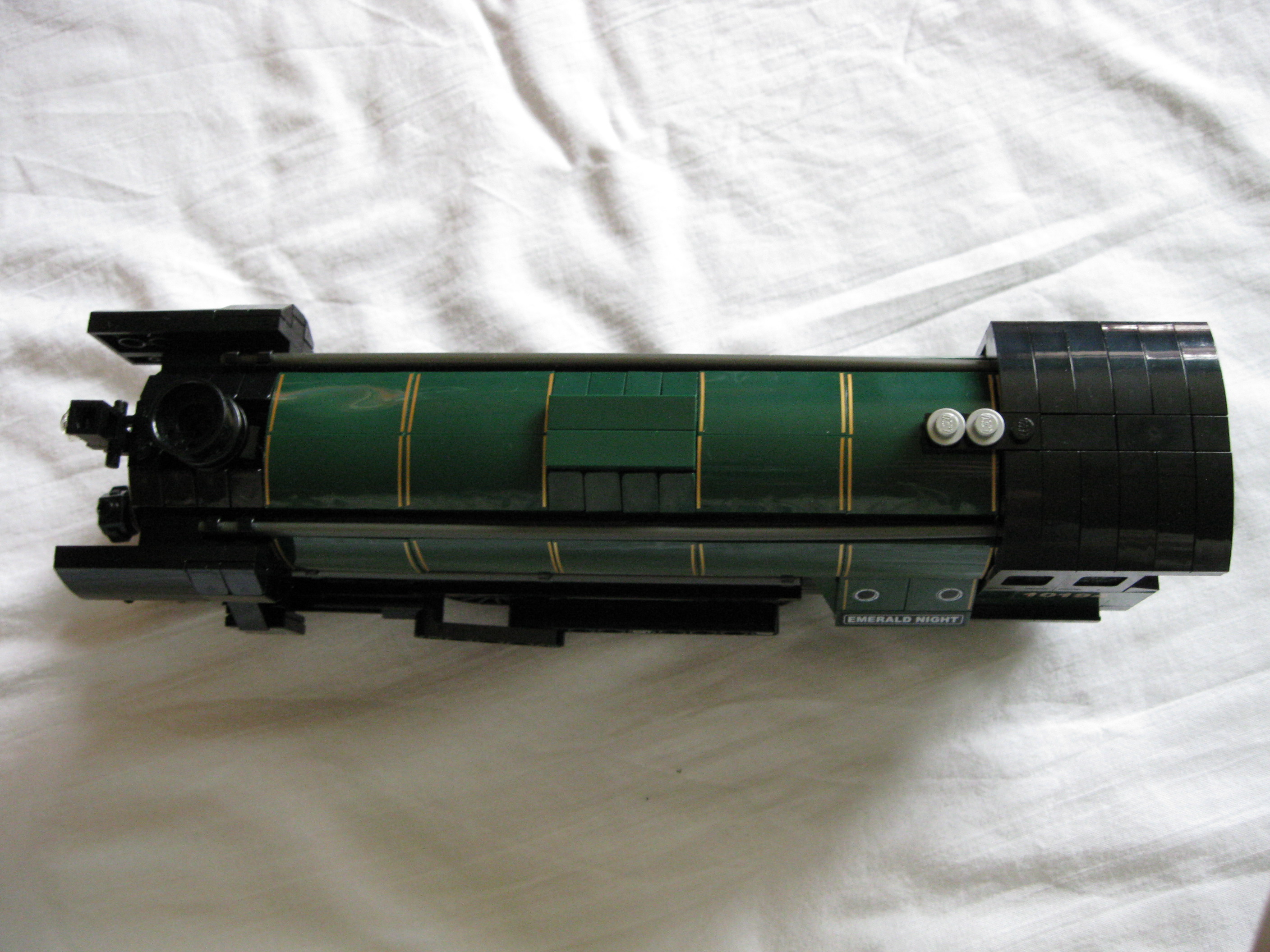 10194traintop.jpg