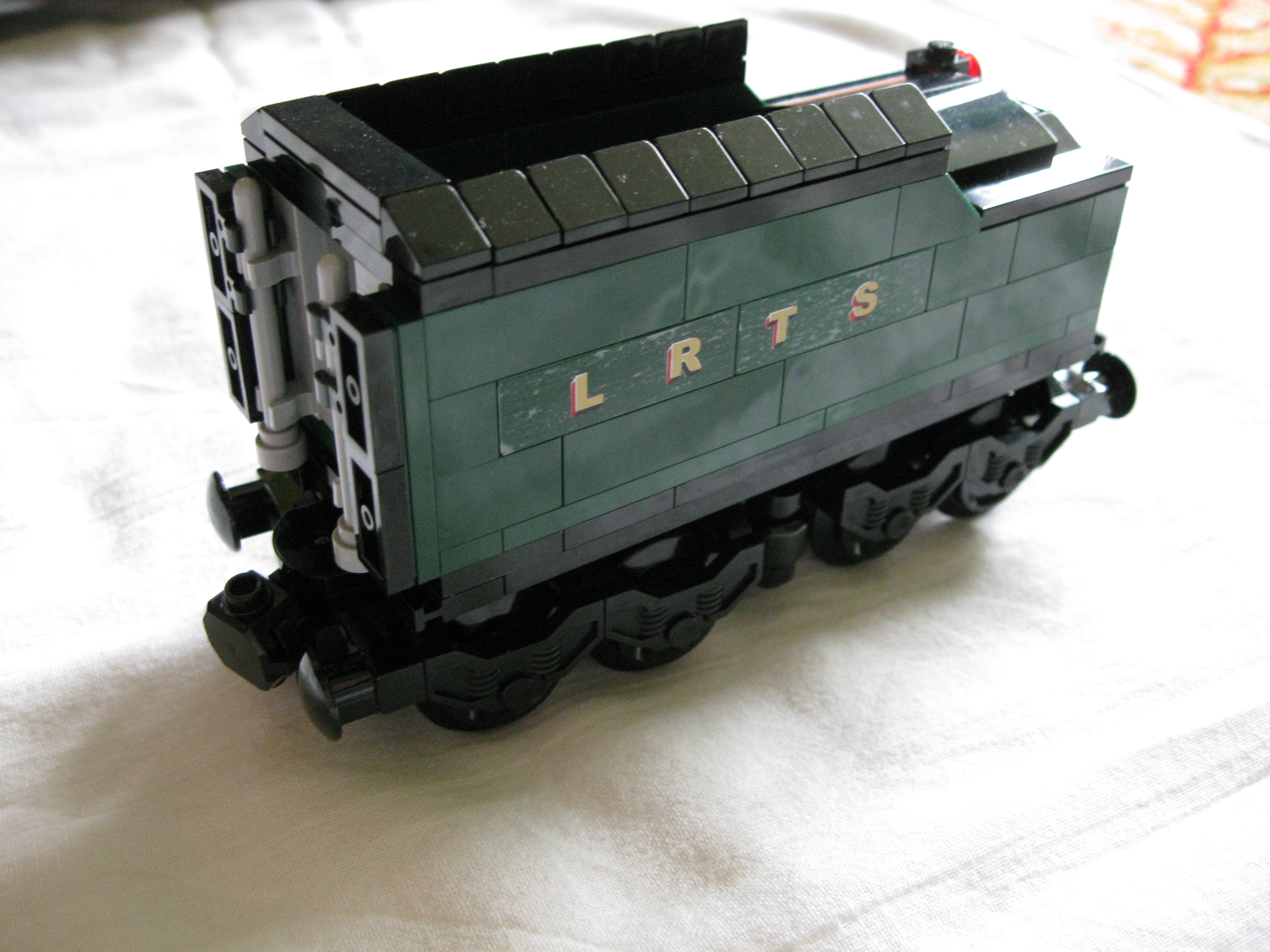 10194waggon.jpg