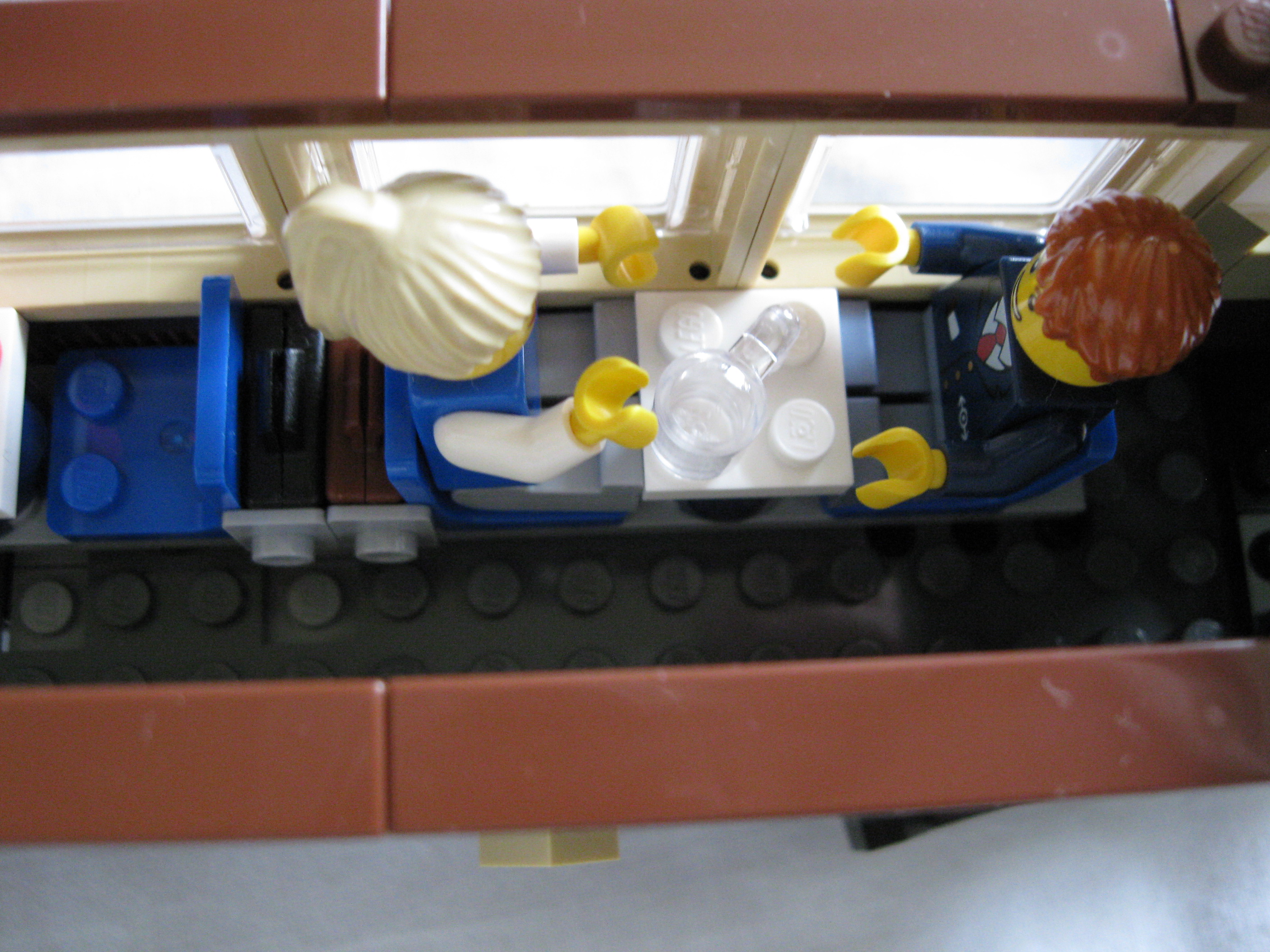 10194waggon2inside3.jpg