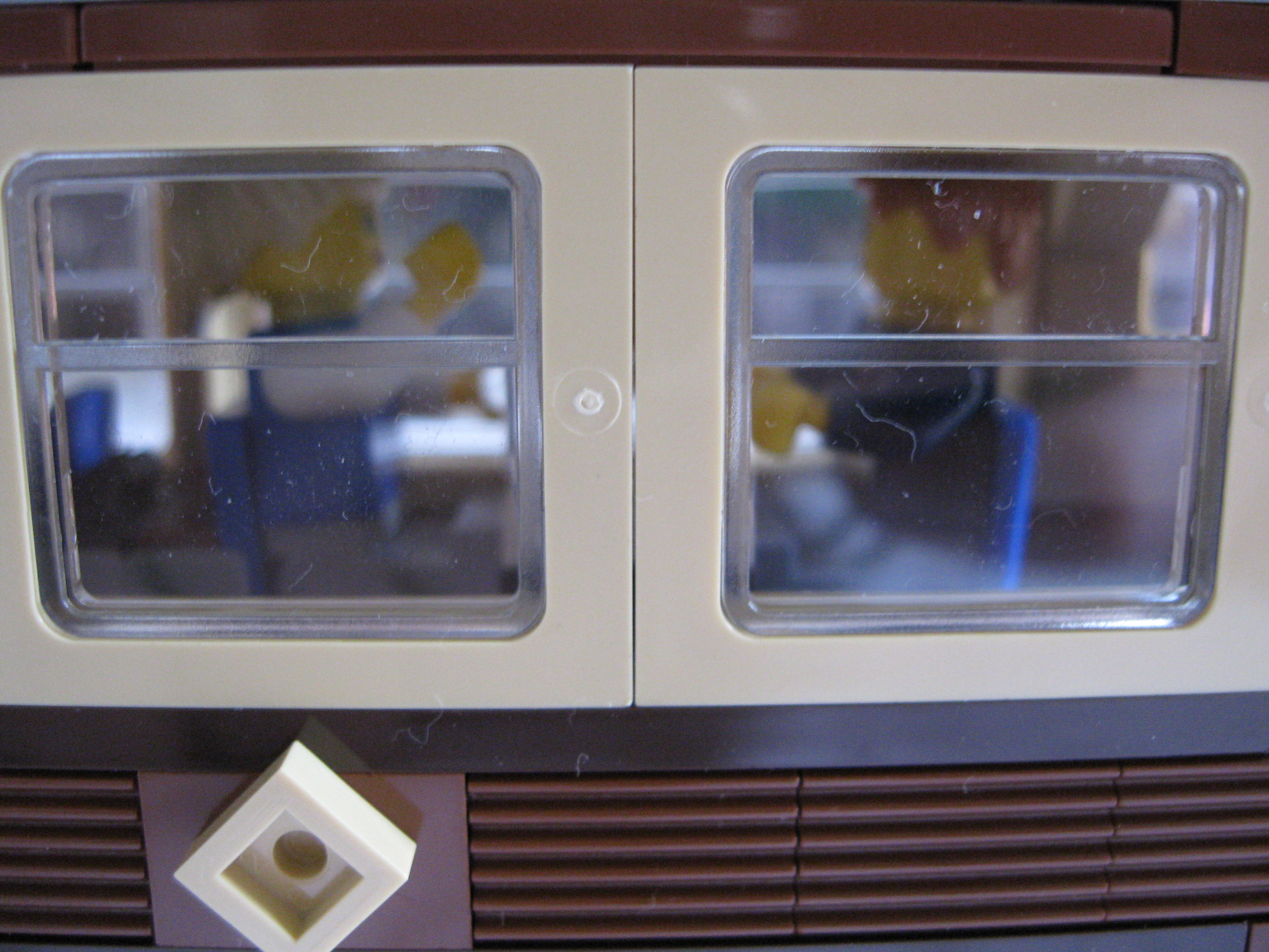 10194waggon2inside6.jpg
