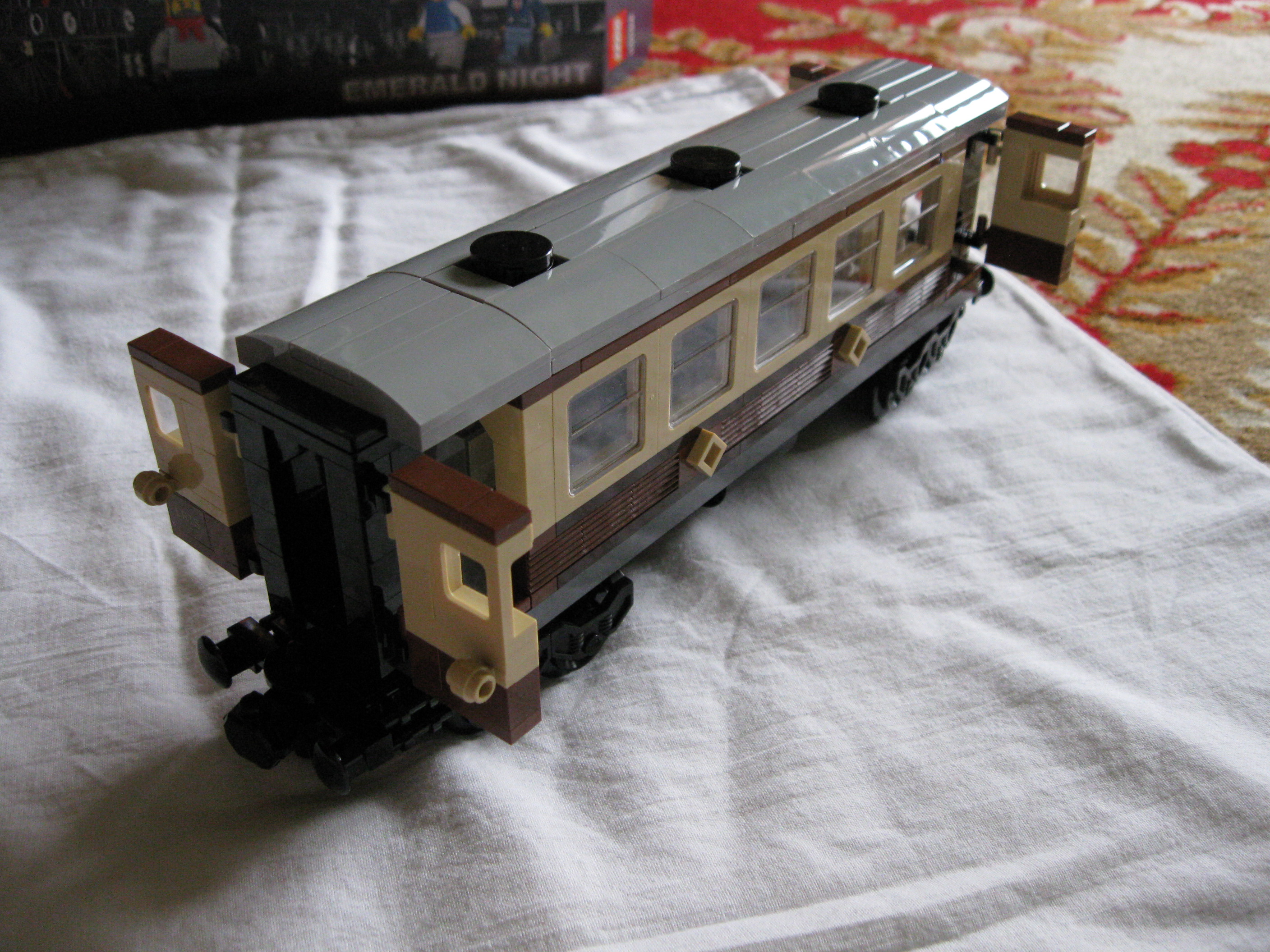 10194waggon2side5.jpg