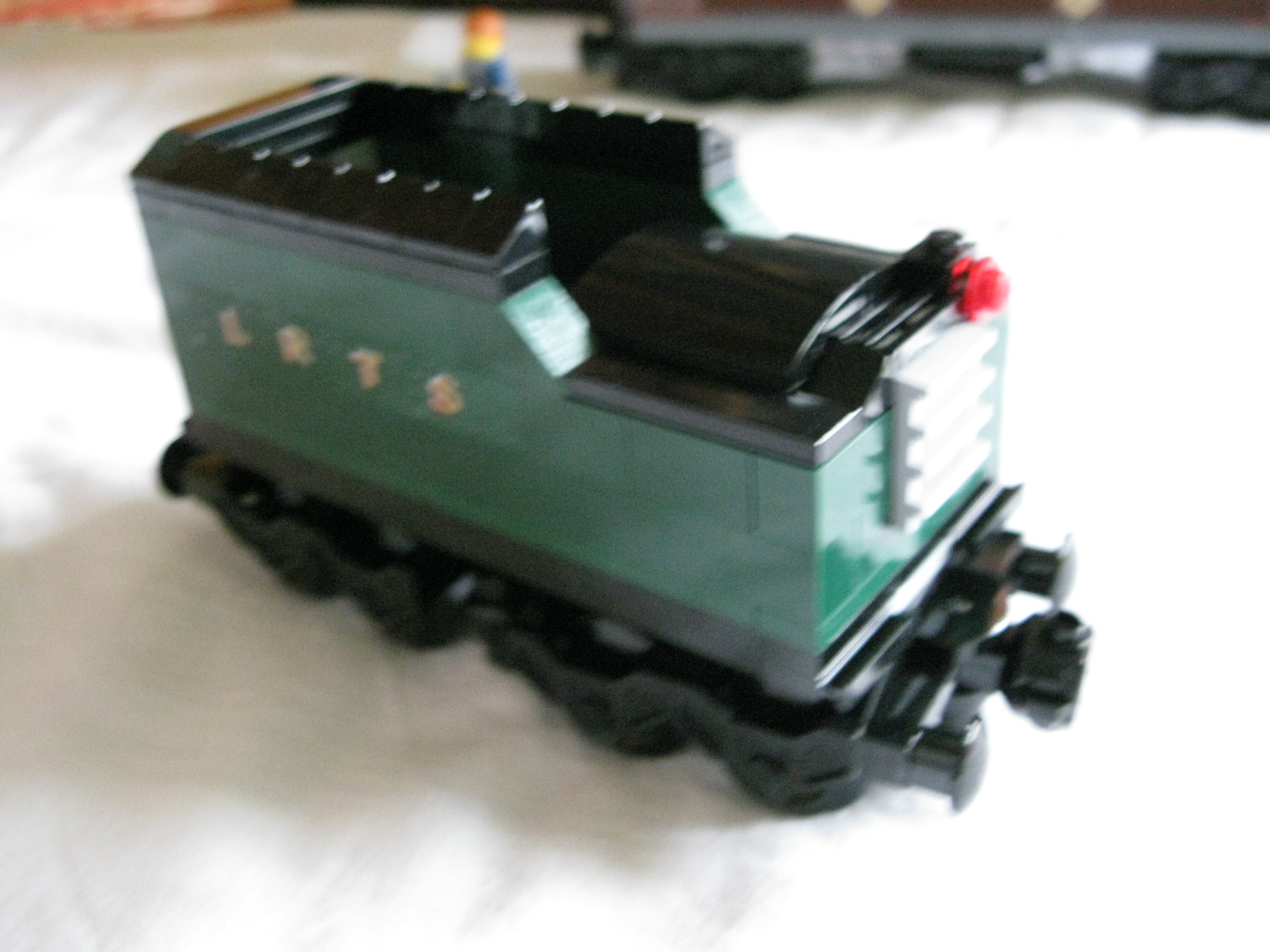 10194waggonside2.jpg