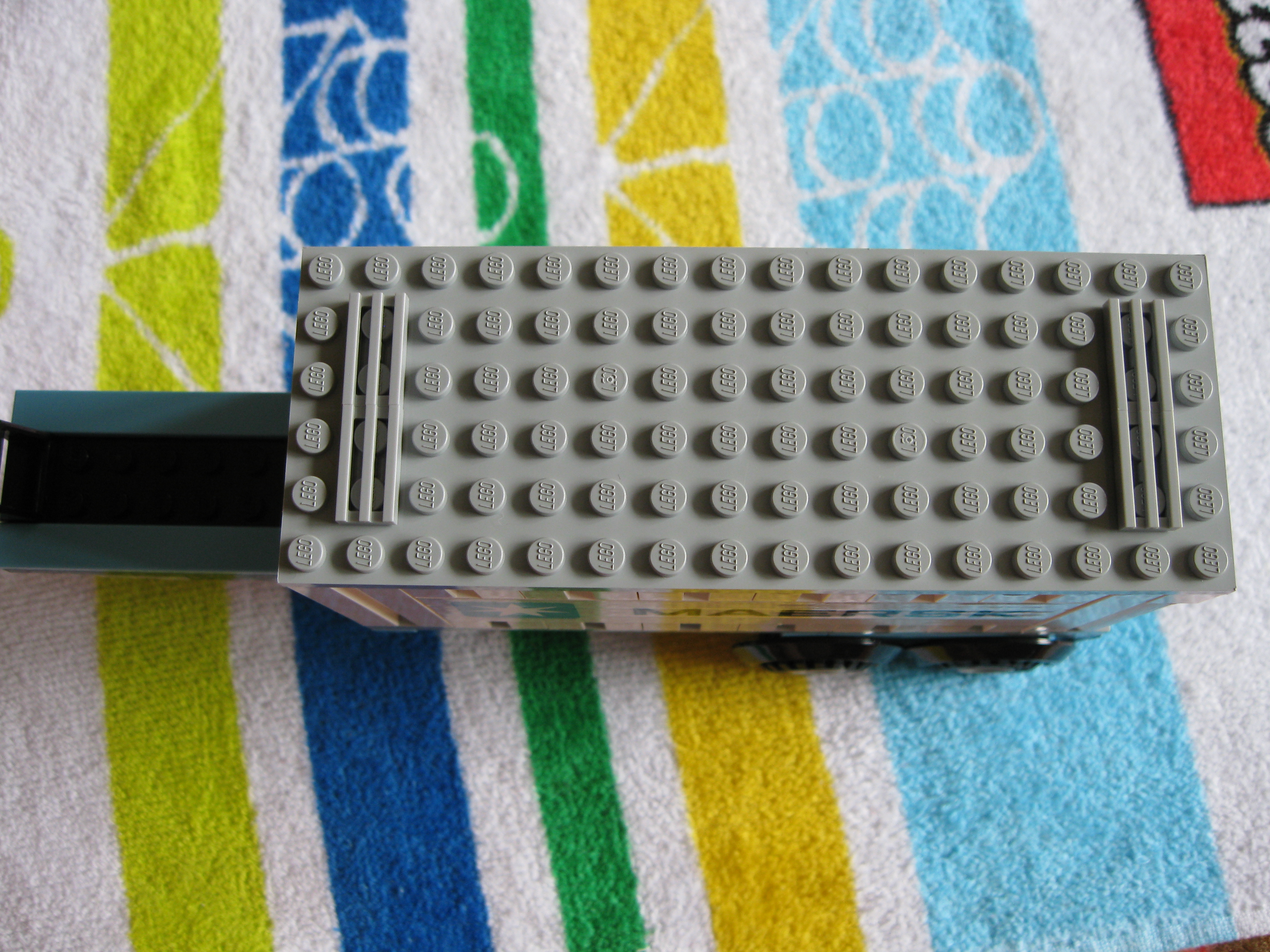 10219trailerwithcontainertop.jpg