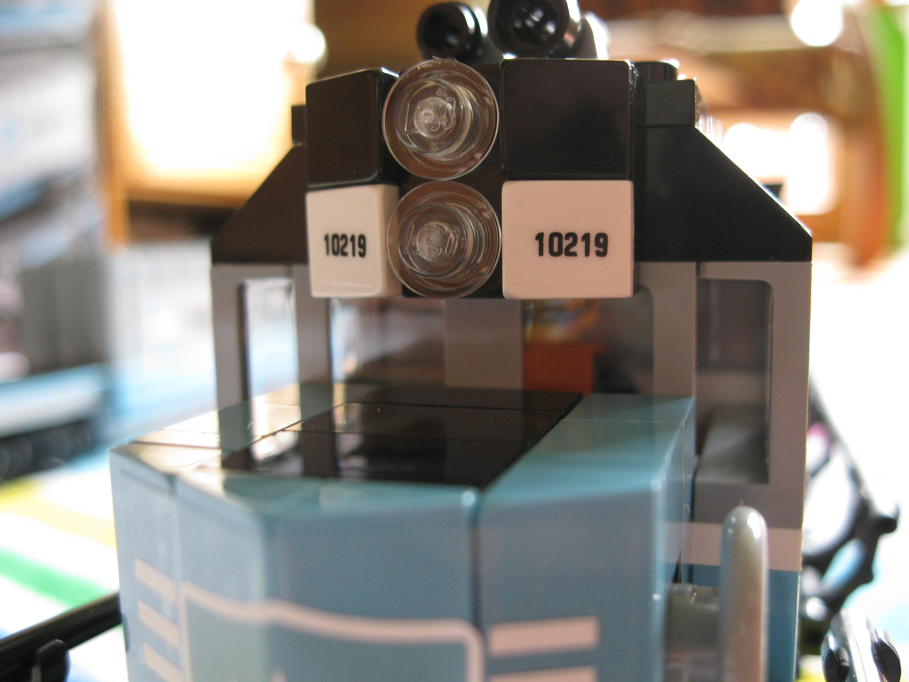 10219traininside4.jpg