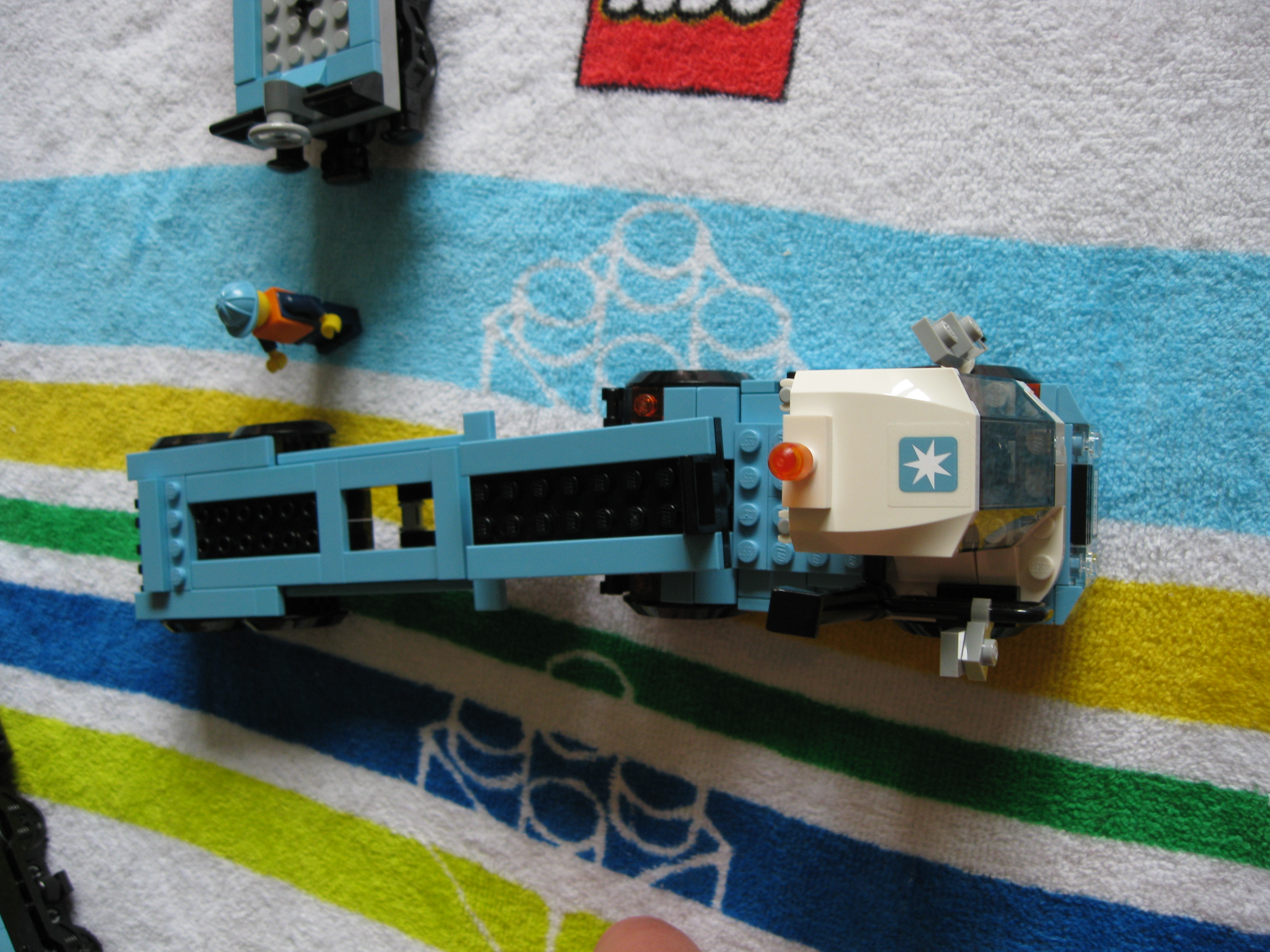 10219truckwithtrailertop.jpg