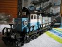 10219train2.jpg