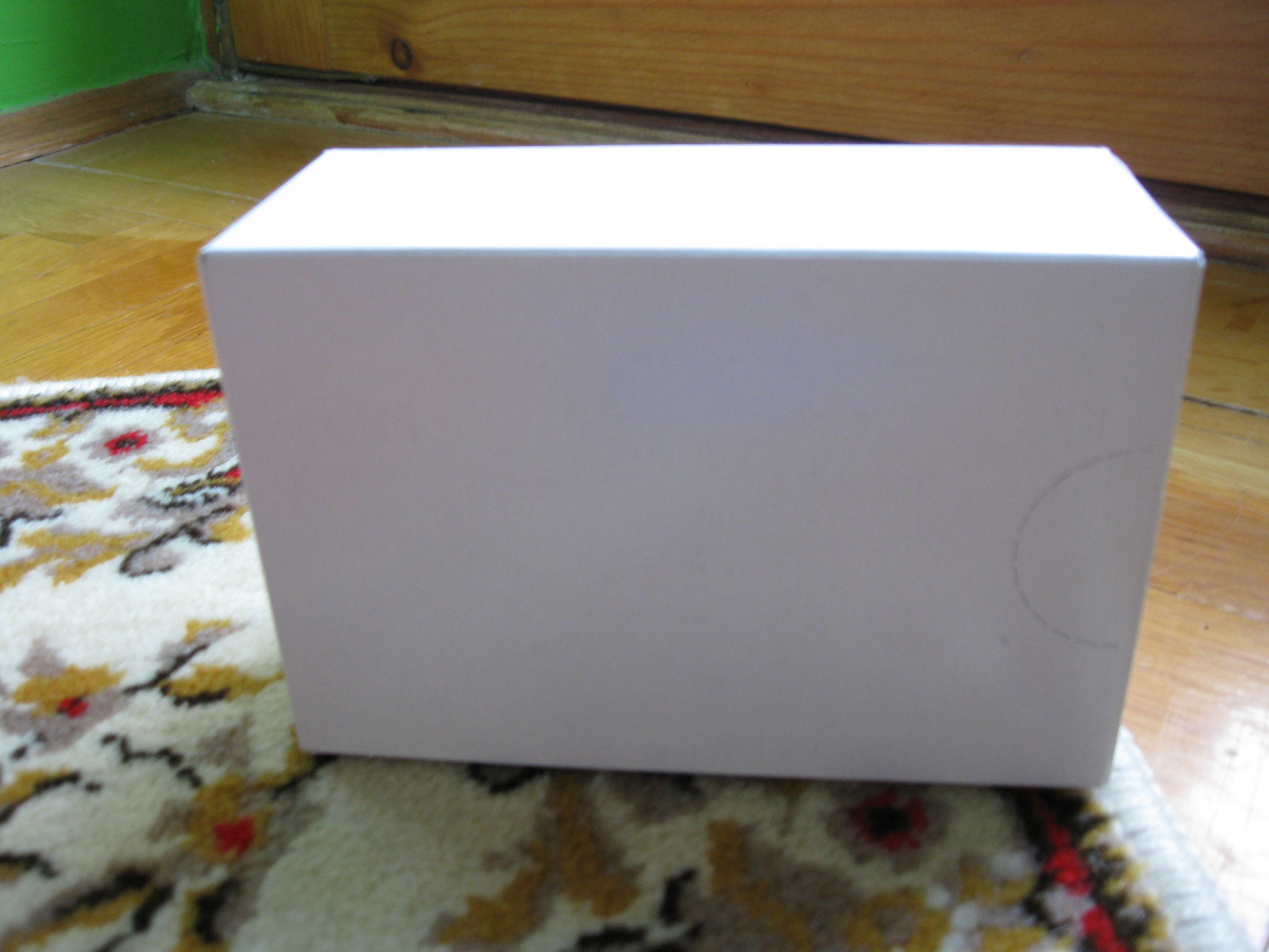 4186875box3.jpg