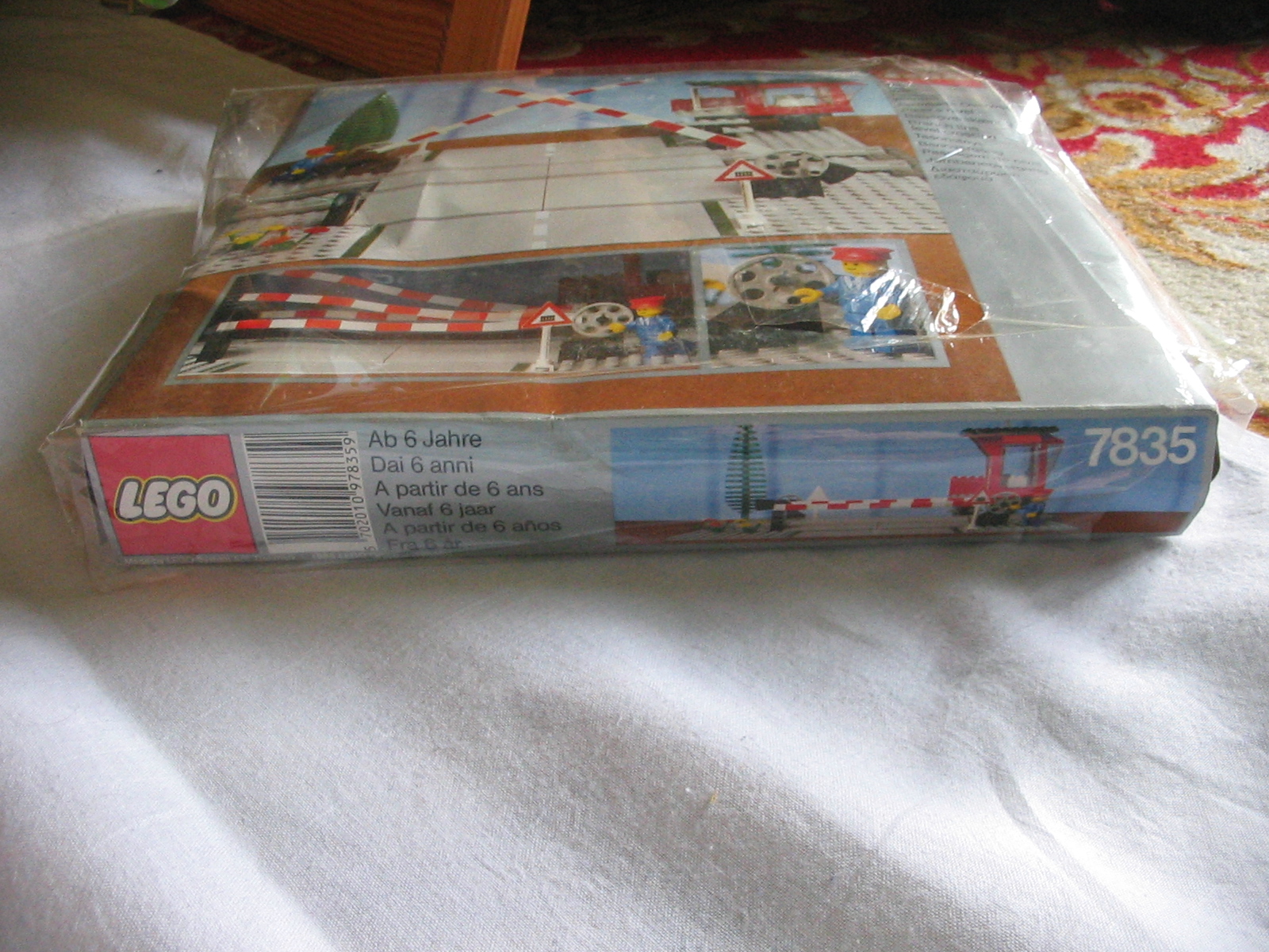 7835box6.jpg