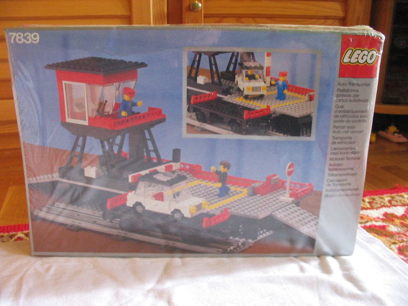 7839box.jpg
