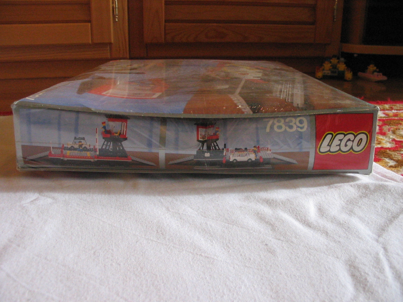 7839box4.jpg