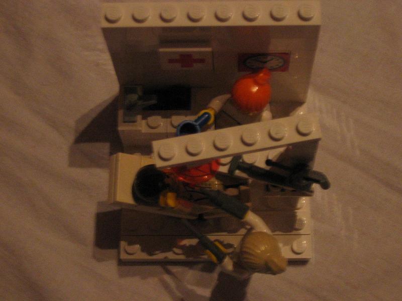 at_the_evil_dentist__3.jpg