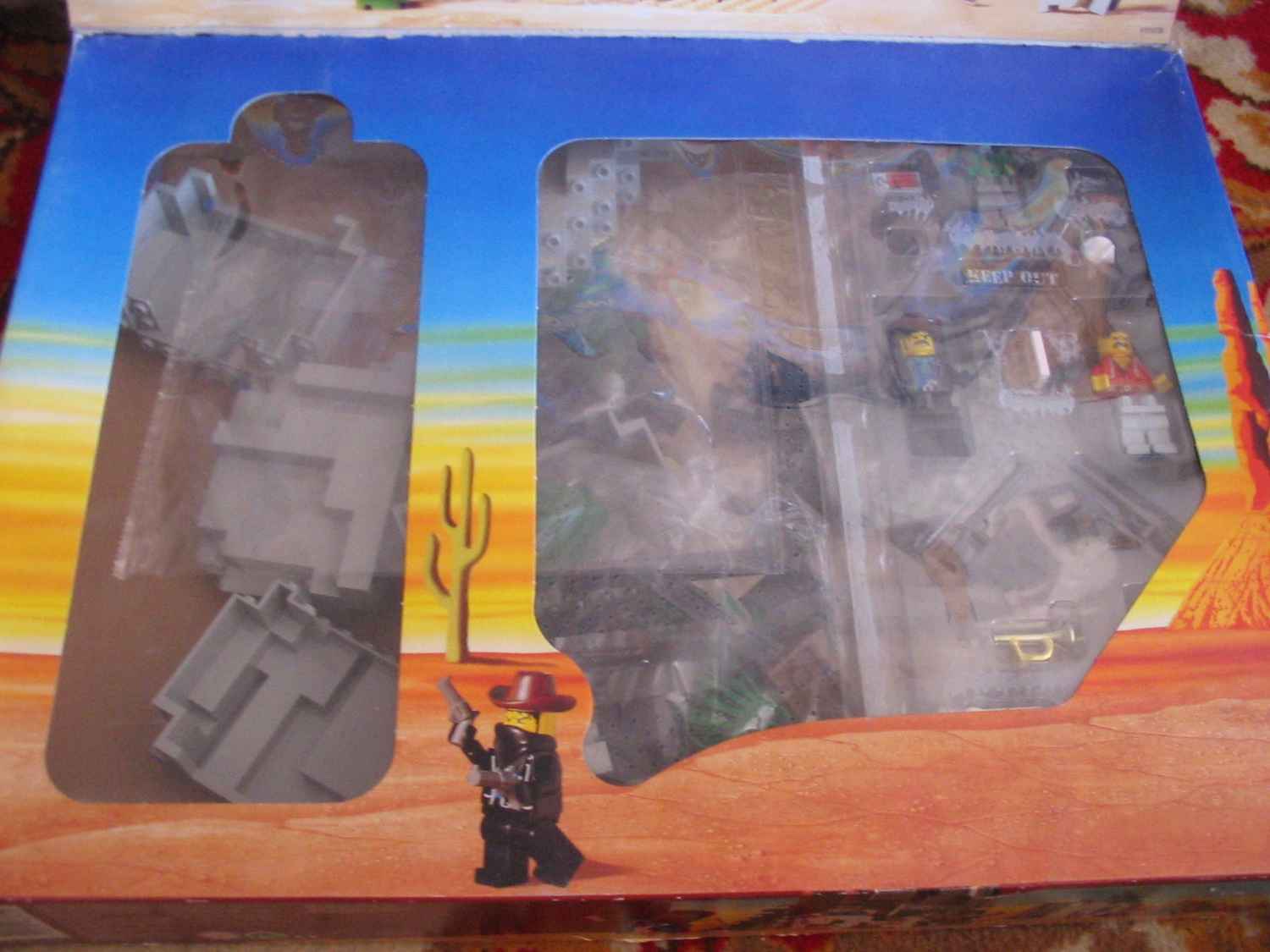 6761display.jpg